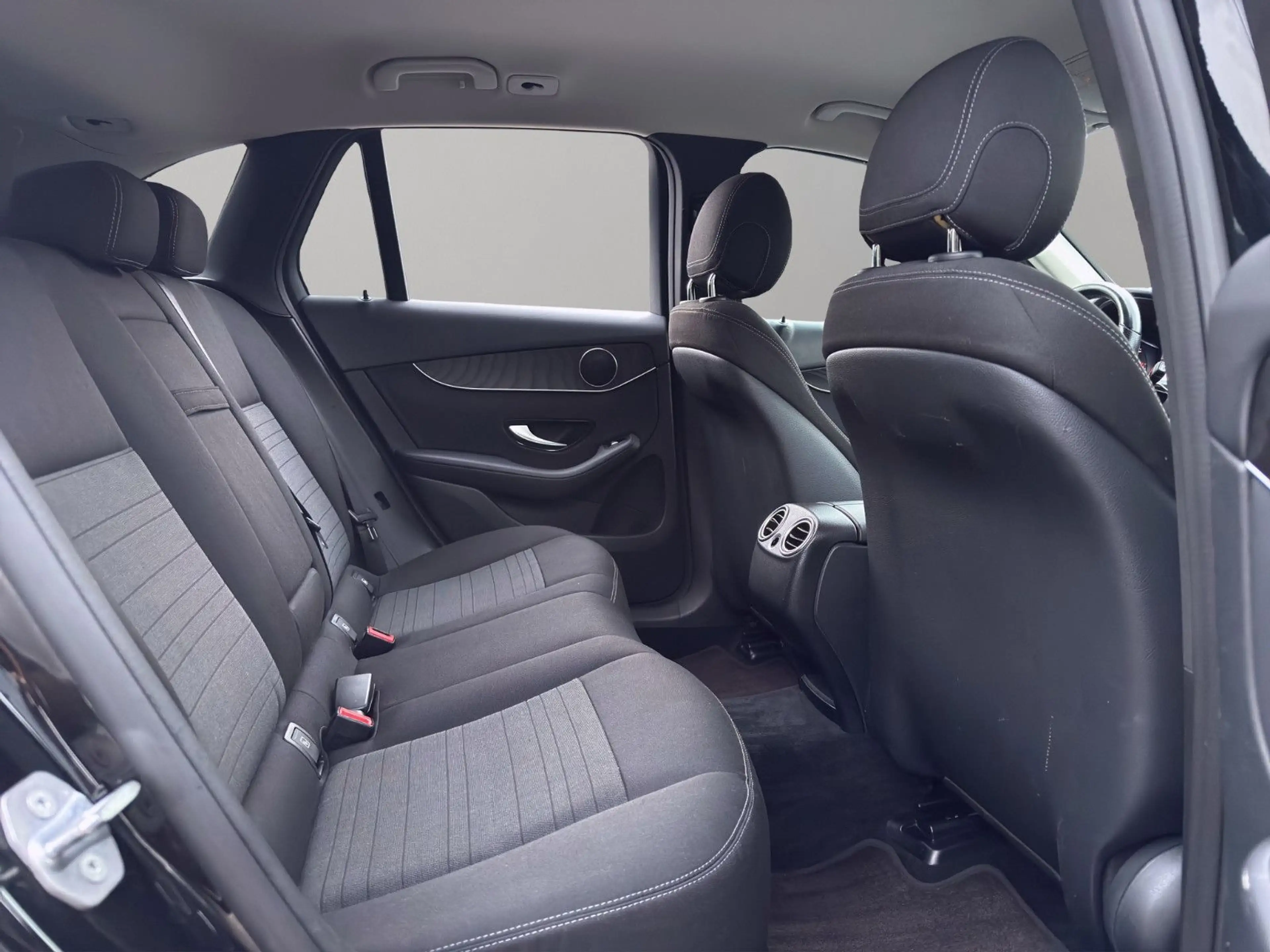 Mercedes-Benz GLC 220 d 9G 4Matic NAVI DISTR SPUR TOTW NIGHT — photo 14