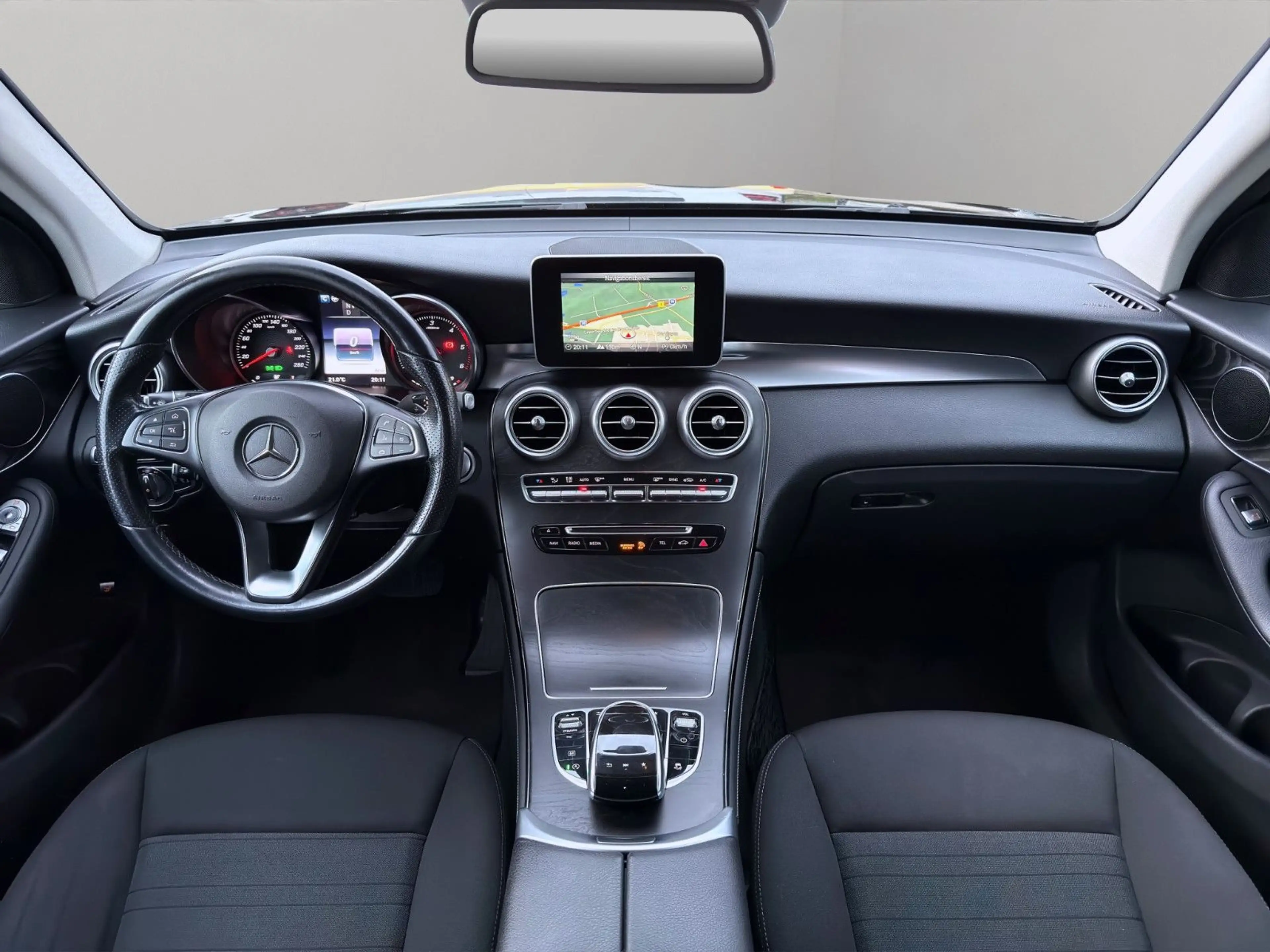 Mercedes-Benz GLC 220 d 9G 4Matic NAVI DISTR SPUR TOTW NIGHT — photo 15