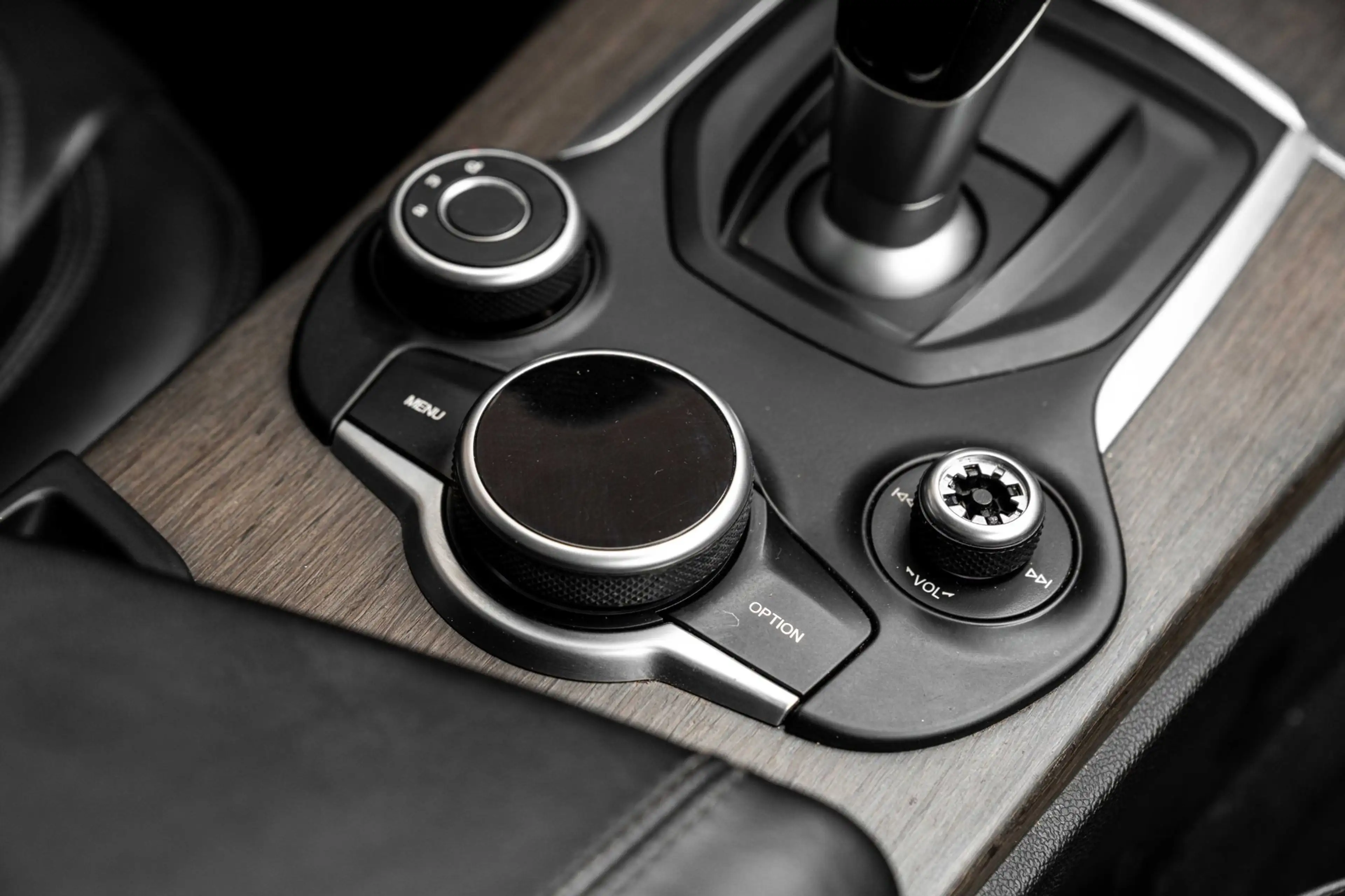 Alfa Romeo Stelvio 2.0 T AWD Veloce 280 PK Aut. Pano Stoel/Stuurverw. — photo 27