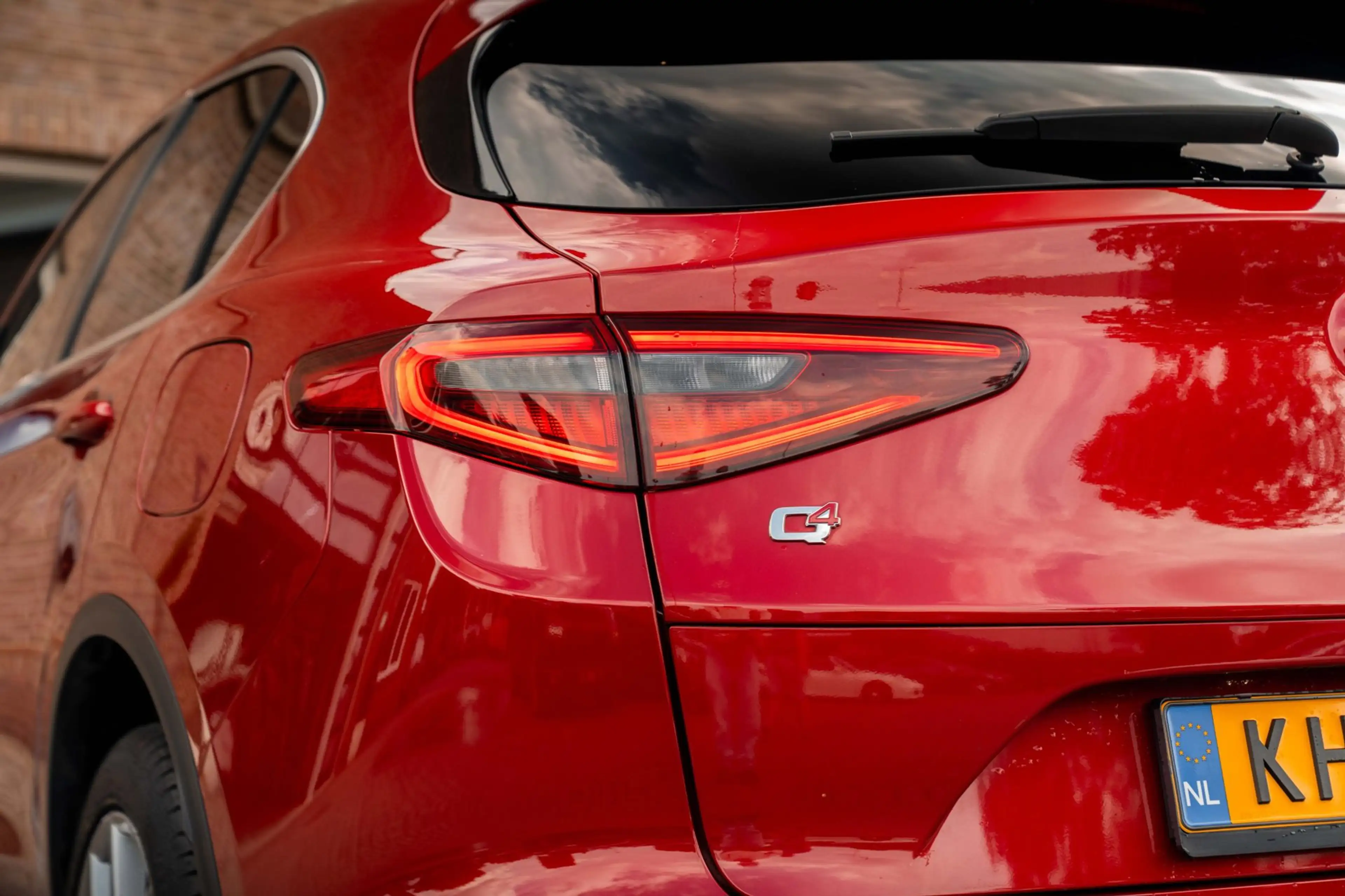 Alfa Romeo Stelvio 2.0 T AWD Veloce 280 PK Aut. Pano Stoel/Stuurverw. — photo 41
