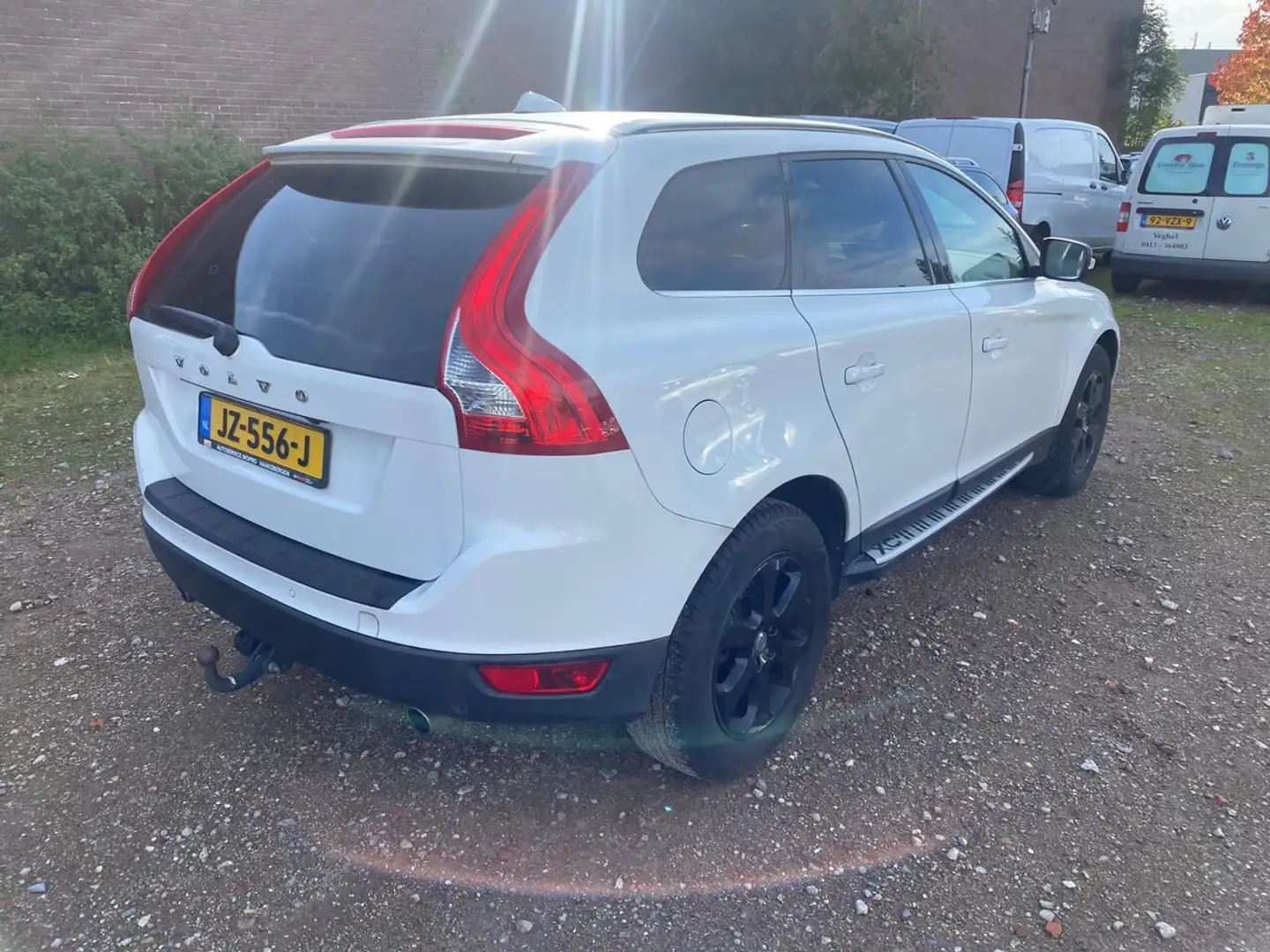 Volvo XC60 2.4 D5 206pk AWD Summum 495 Wit - 2