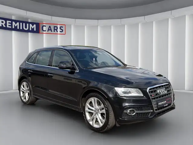 Audi SQ5 view 7