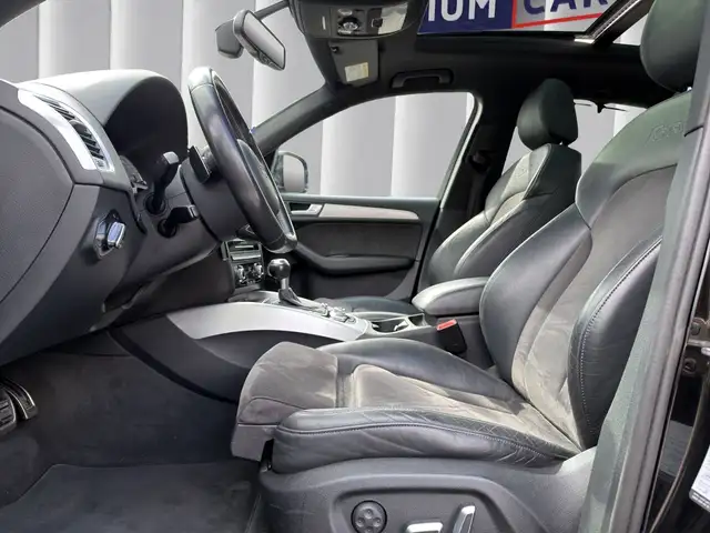 Audi SQ5 view 10