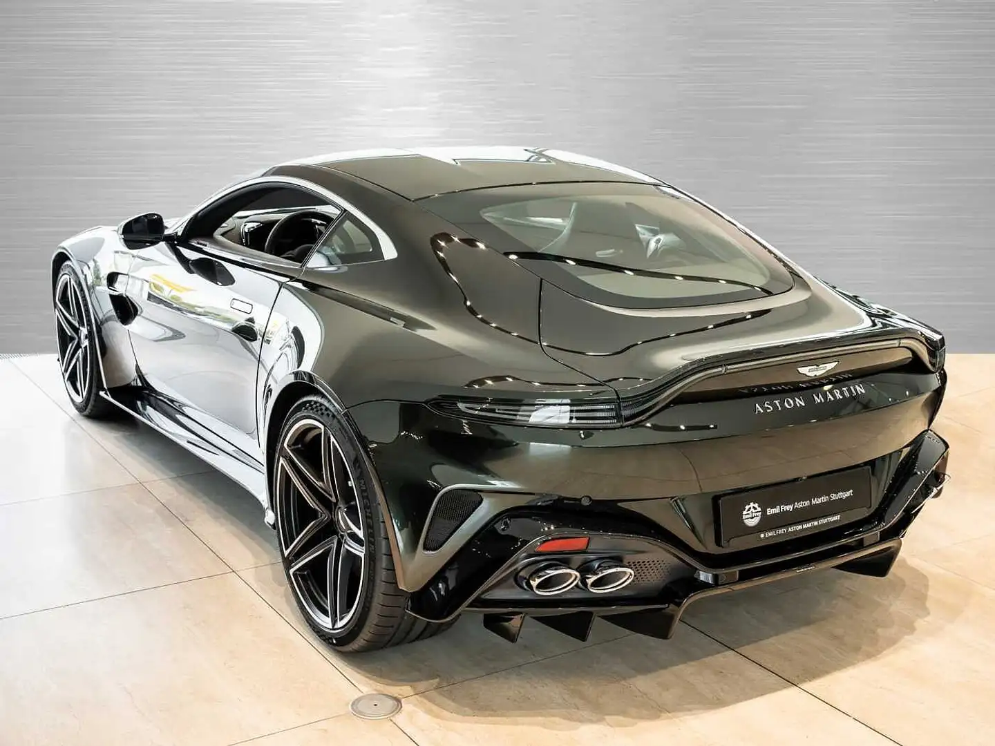 Aston Martin V8 Vantage Groen - 2