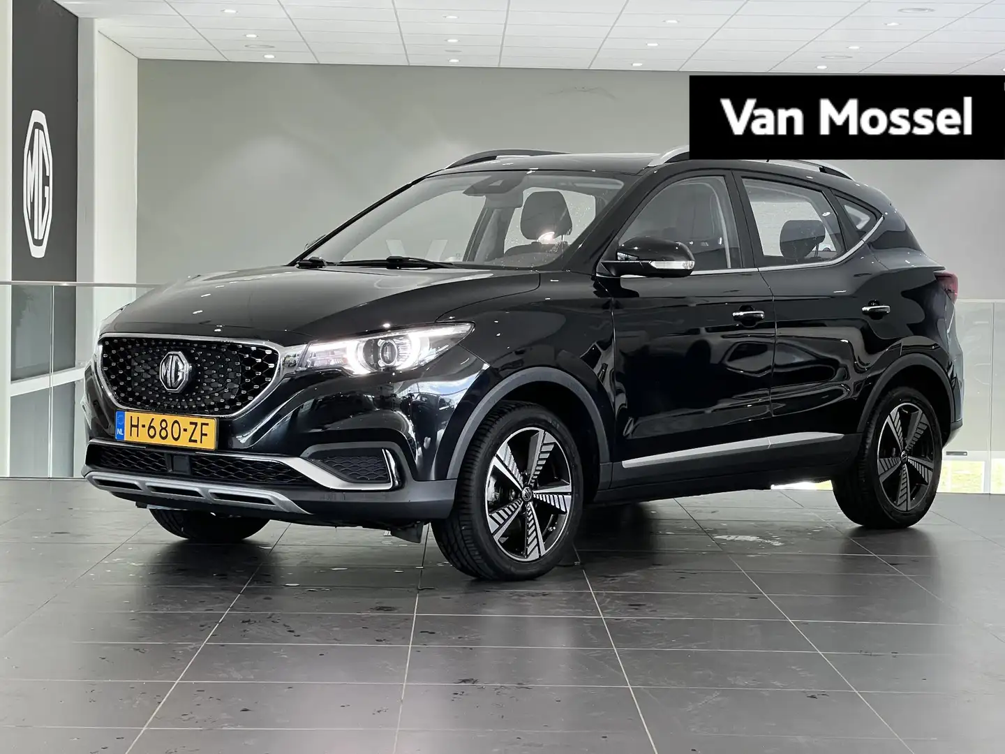 MG ZS MG EV Luxury 45 kWh | Leder | Navi | Panoramadak | Negro - 1