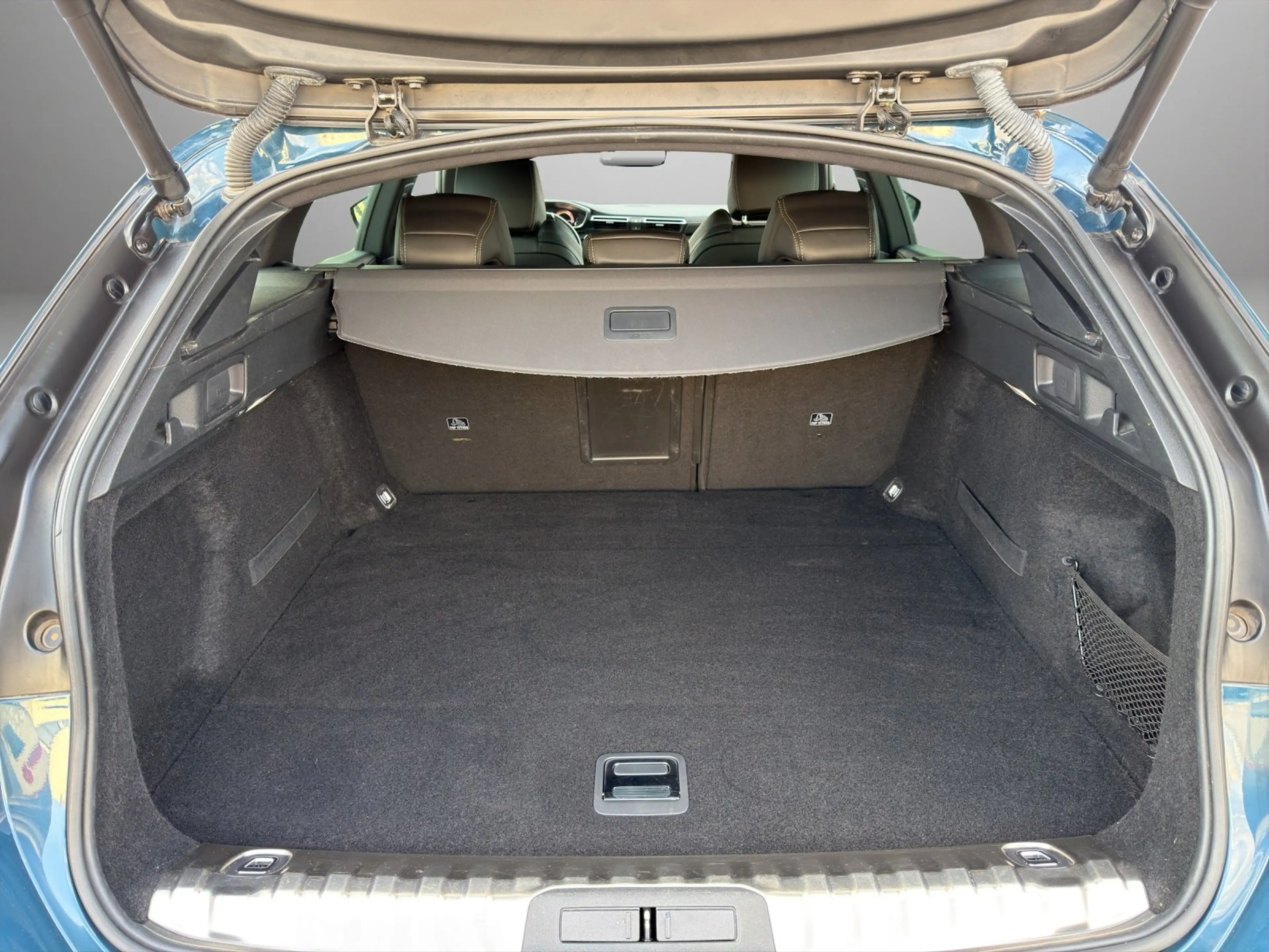 Peugeot 508 SW 1,6 PureTech 180 EAT8 GT Aut. *ACC, LED, AMBI* — photo 9
