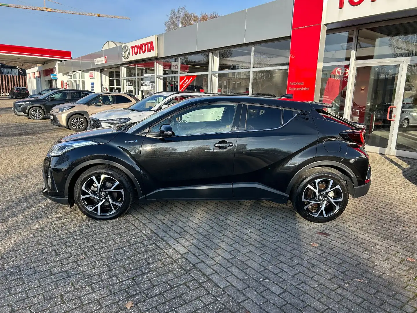 Toyota C-HR 2.0-l-VVTi Hybrid Team Deutschland Zwart - 2