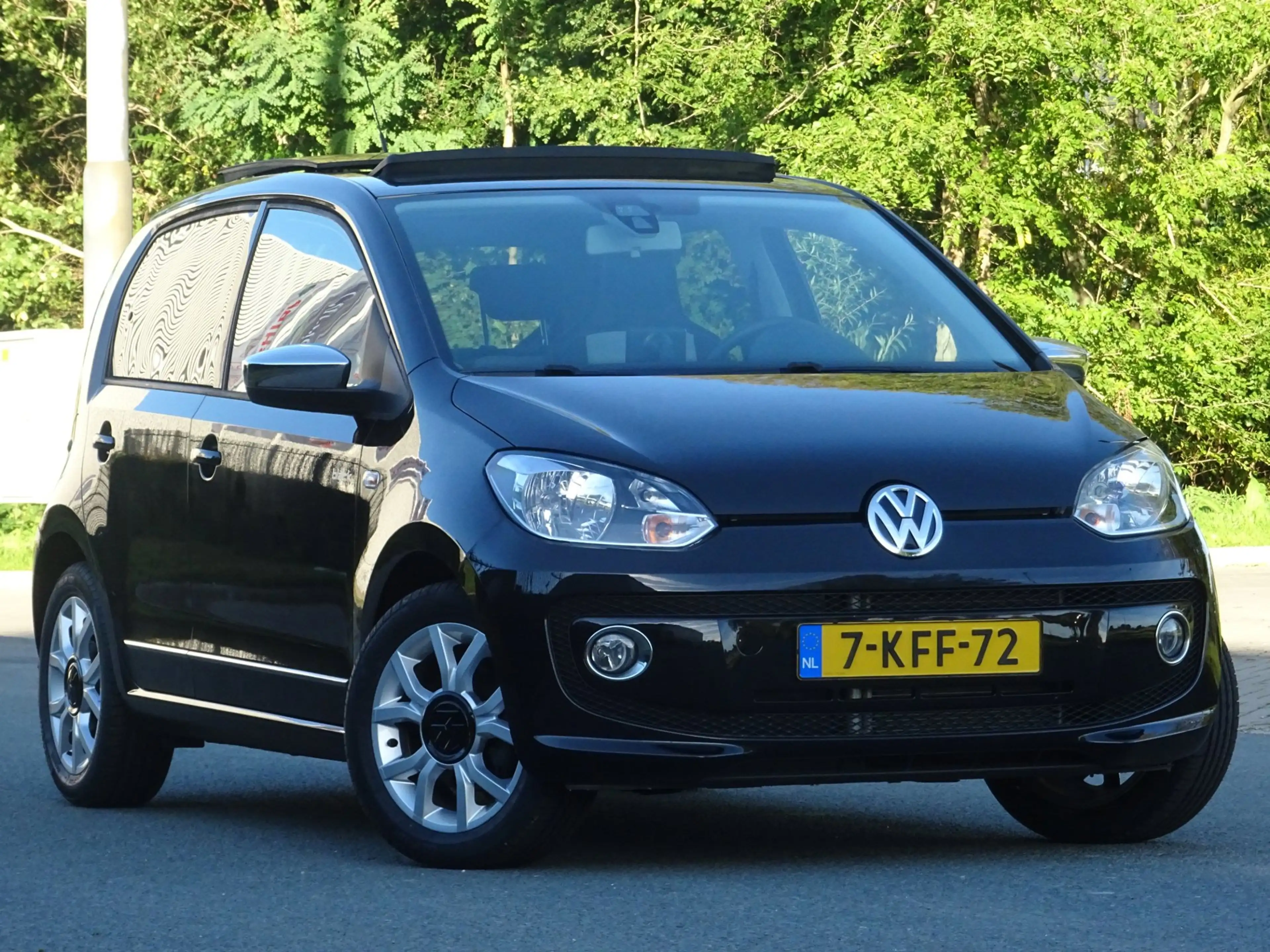 Volkswagen up! 1.0 high up! 5DRS NAP/PANORAMA/AC/CRUISE/PDC — photo 4