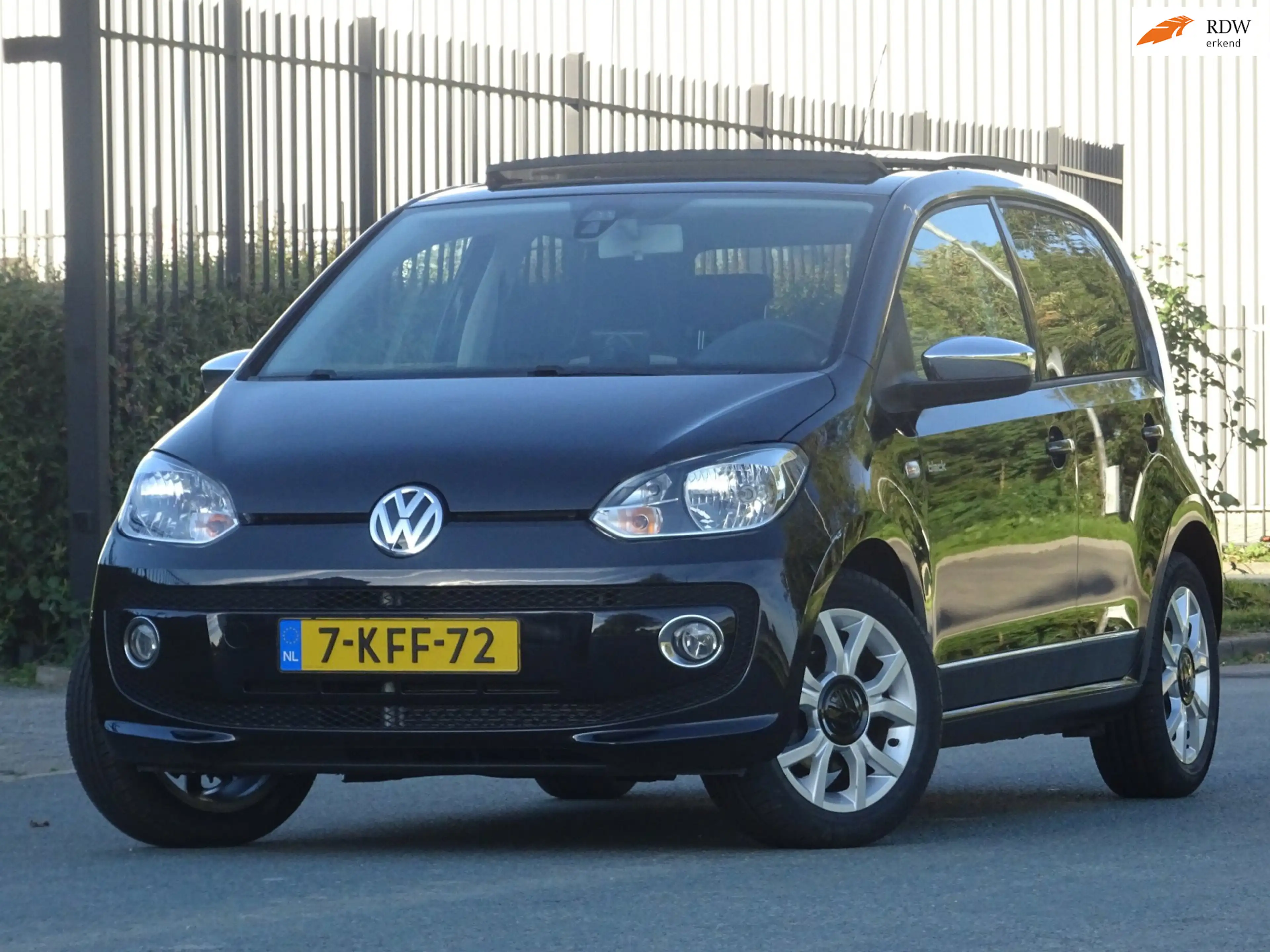 Volkswagen up! 1.0 high up! 5DRS NAP/PANORAMA/AC/CRUISE/PDC