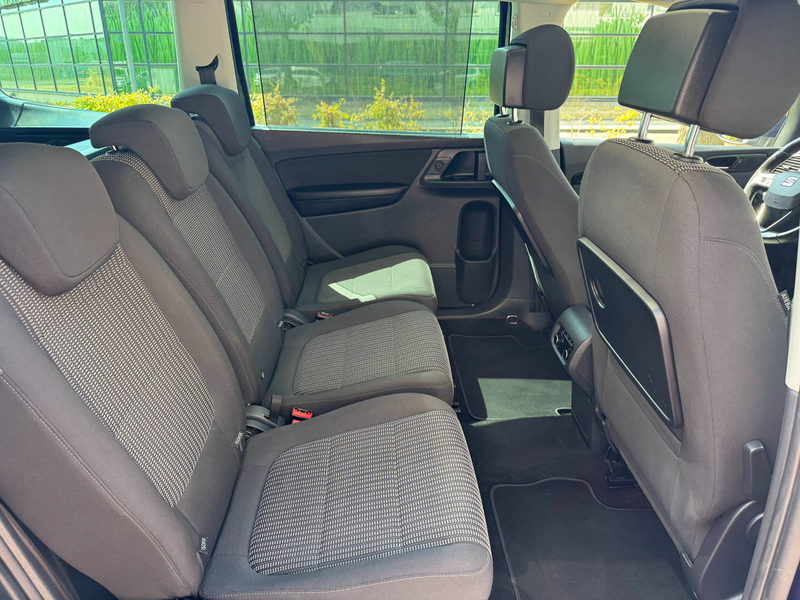 SEAT Alhambra 1.4 TSI Style Pano/7-Sitz/RFK/Navi/Xenon/AHK — photo 8
