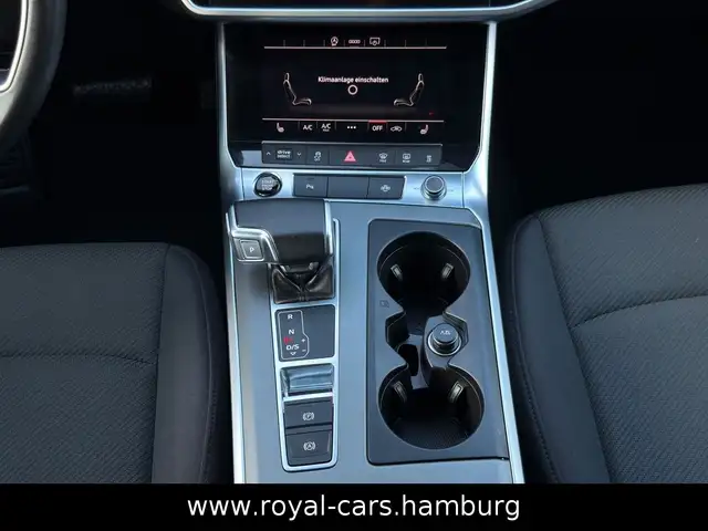 Audi A6 Avant view 14
