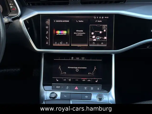 Audi A6 Avant view 12