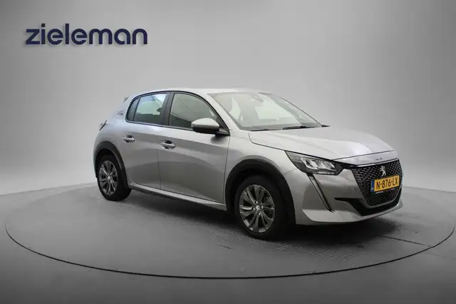 Peugeot e-208 Active Pack 50 kWh - Carplay, Navi, Cruise, SOH 91