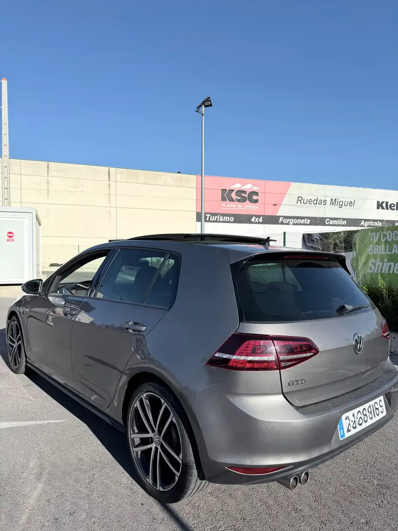 Volkswagen Golf GTD 2.0TDI CR BMT DSG 184 - 2