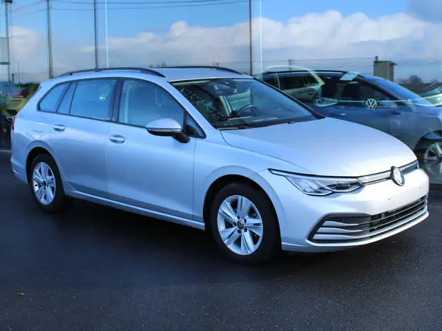 Volkswagen Golf Variant Golf SW 1.0 eTSI OPF DSG-APP C-SPRAAKB-ALU V-NAVI