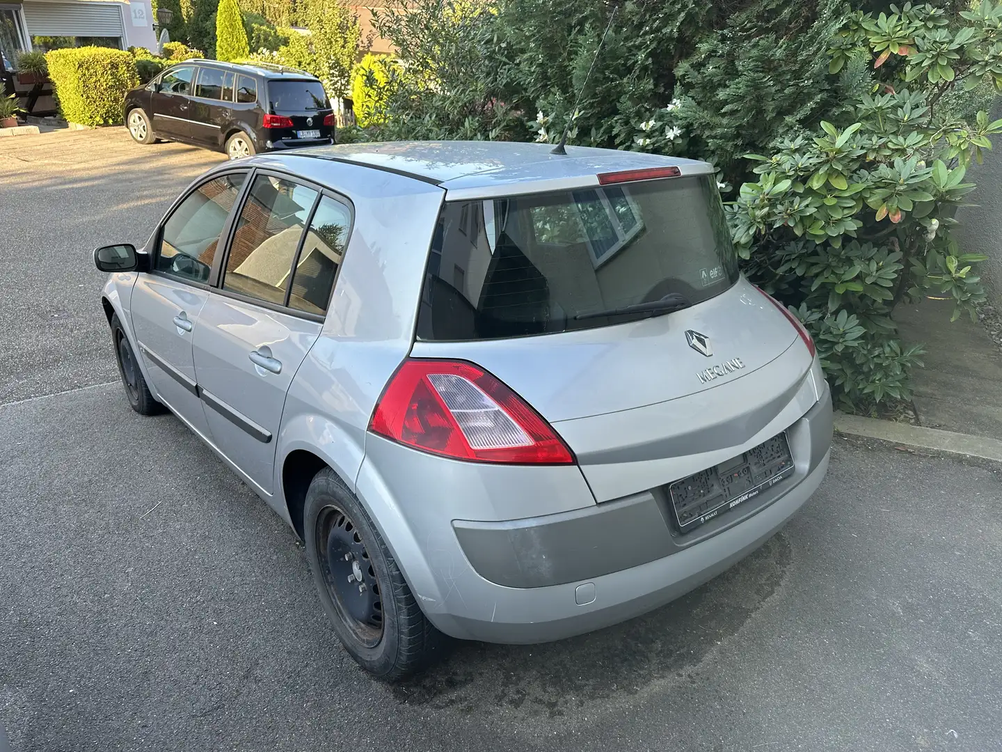 Renault Megane Dynamique Silber - 1