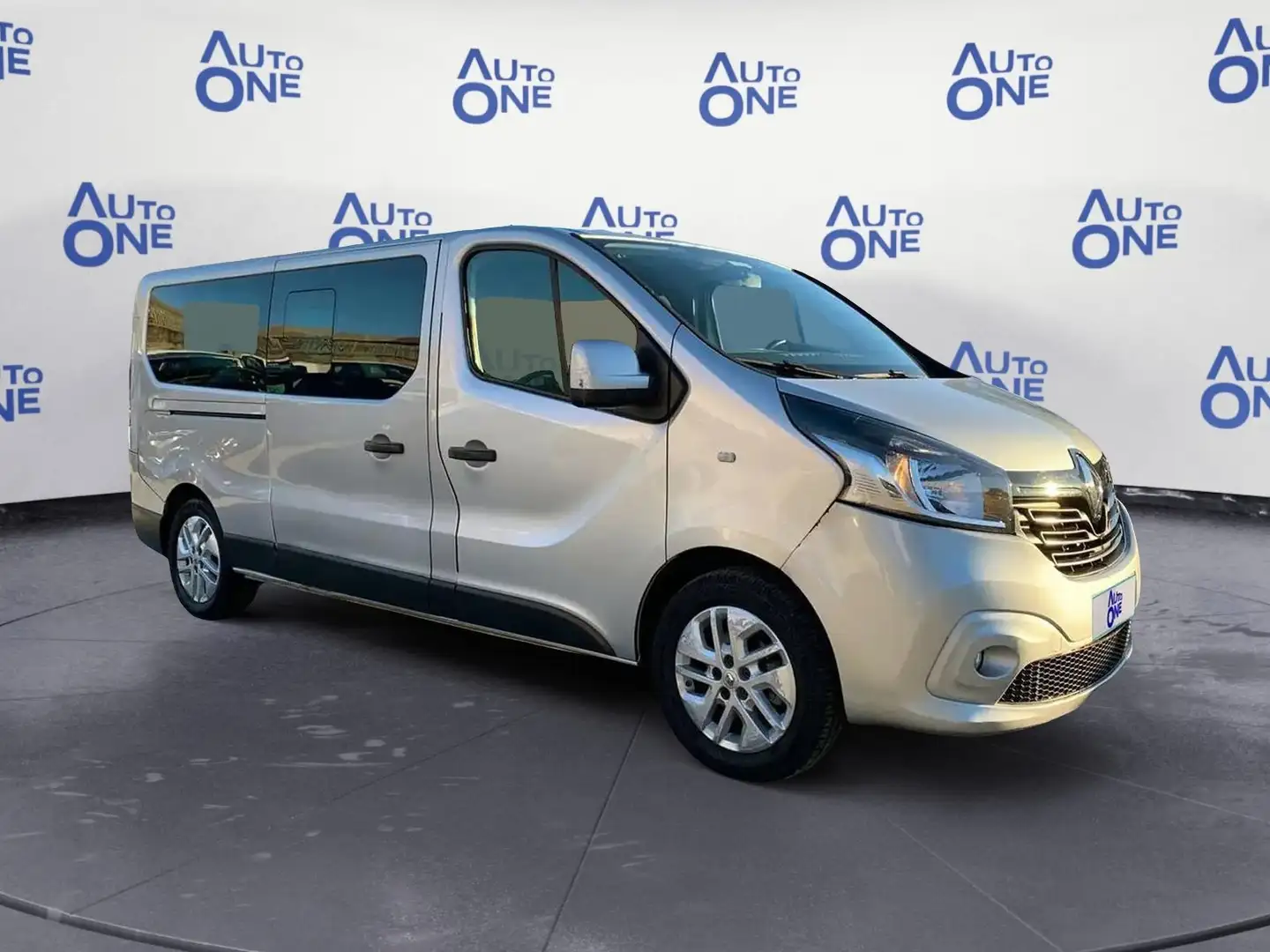 Renault Trafic 1.6 Dci 125Cv 9 Posti - Nav Clima Post. Sensori - Argento - 1