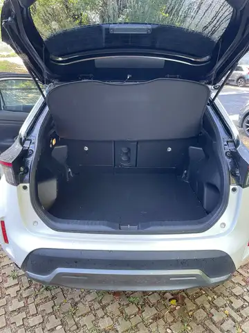 Toyota Yaris Cross view 17