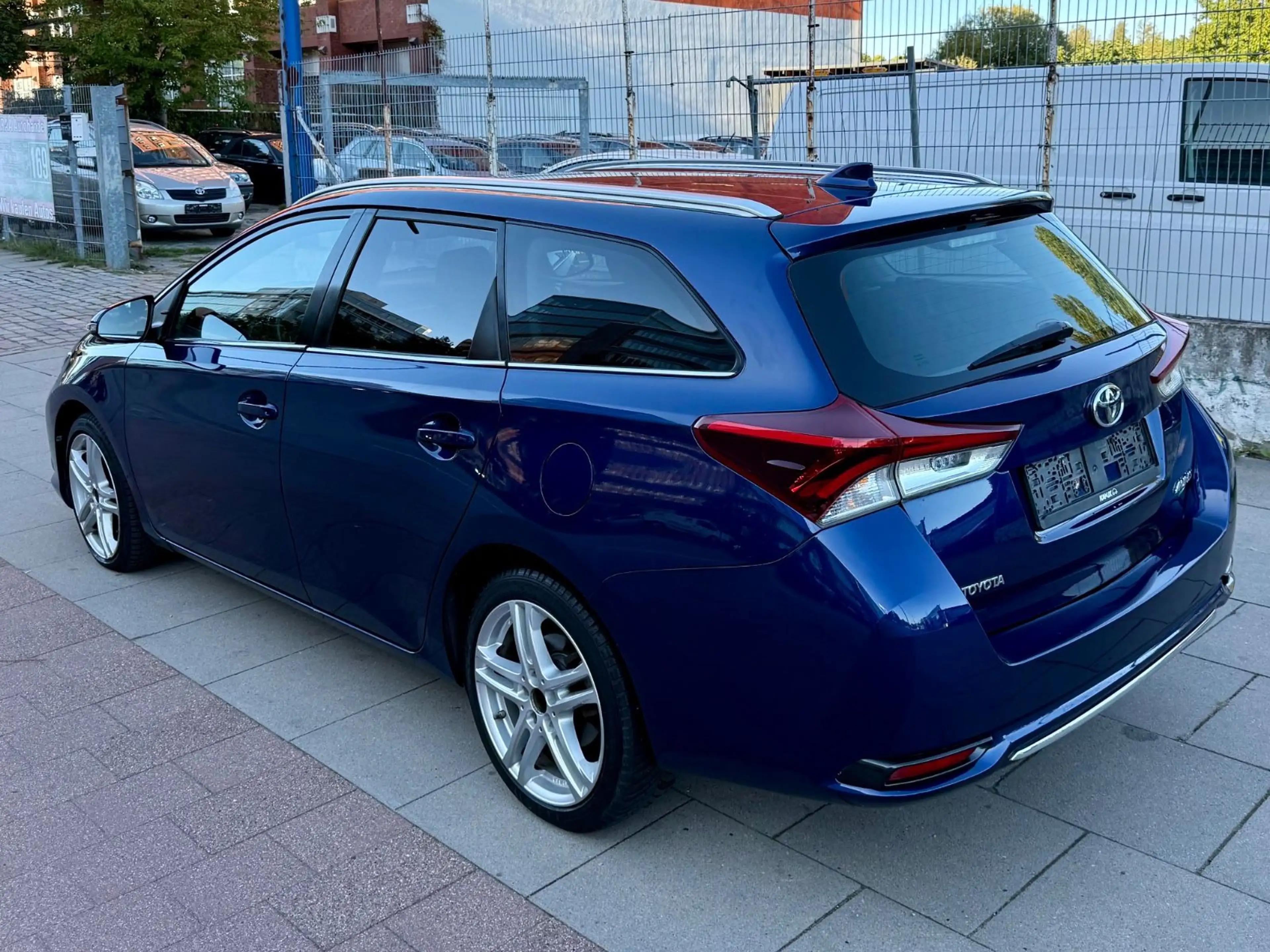 Toyota Auris Touring Sports Comfort * TÜV NEU — photo 7
