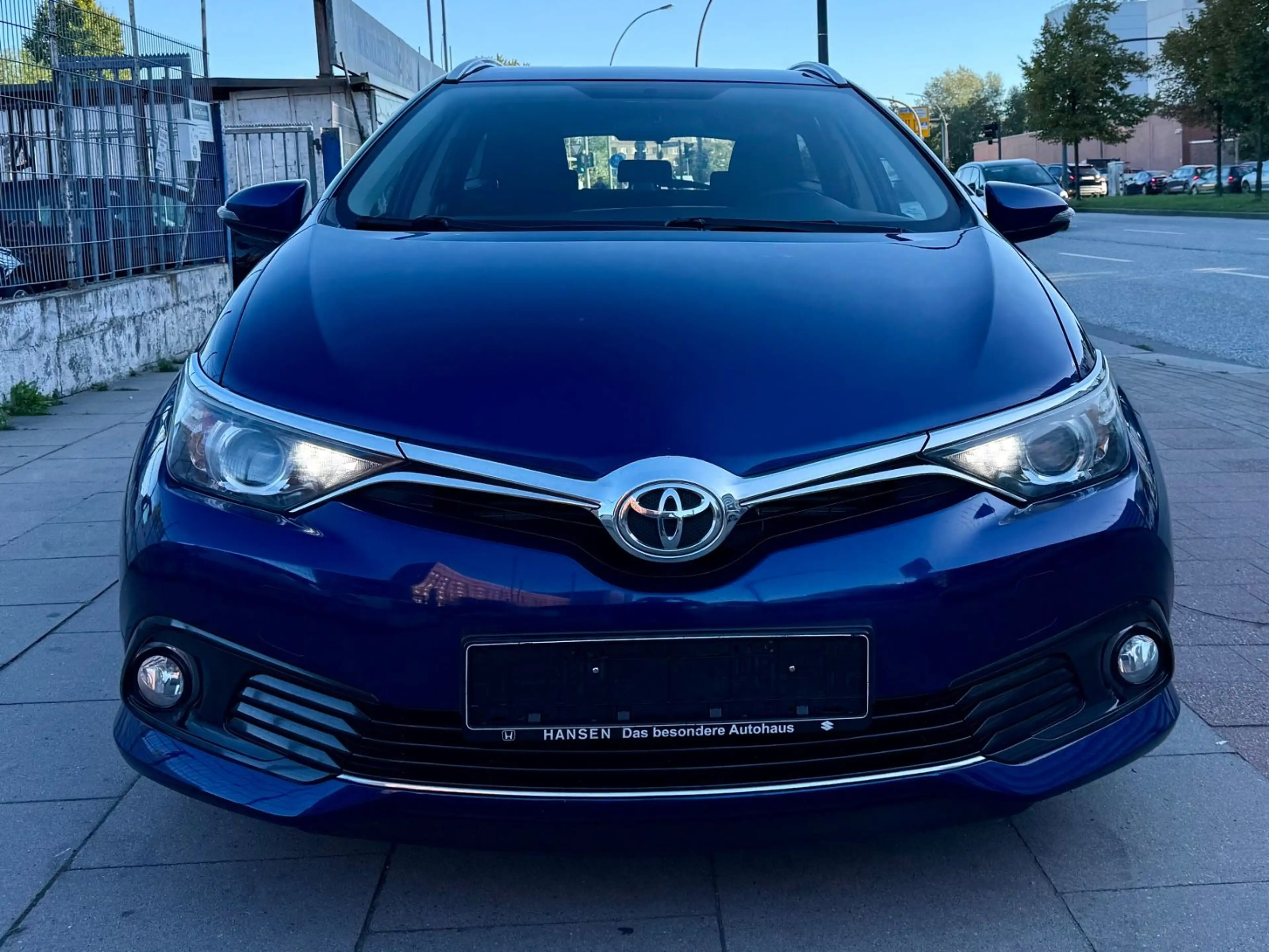Toyota Auris Touring Sports Comfort * TÜV NEU — photo 6