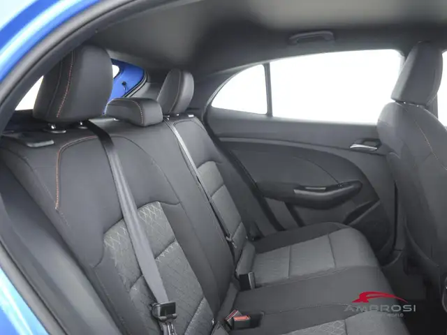 MG MG3 view 8