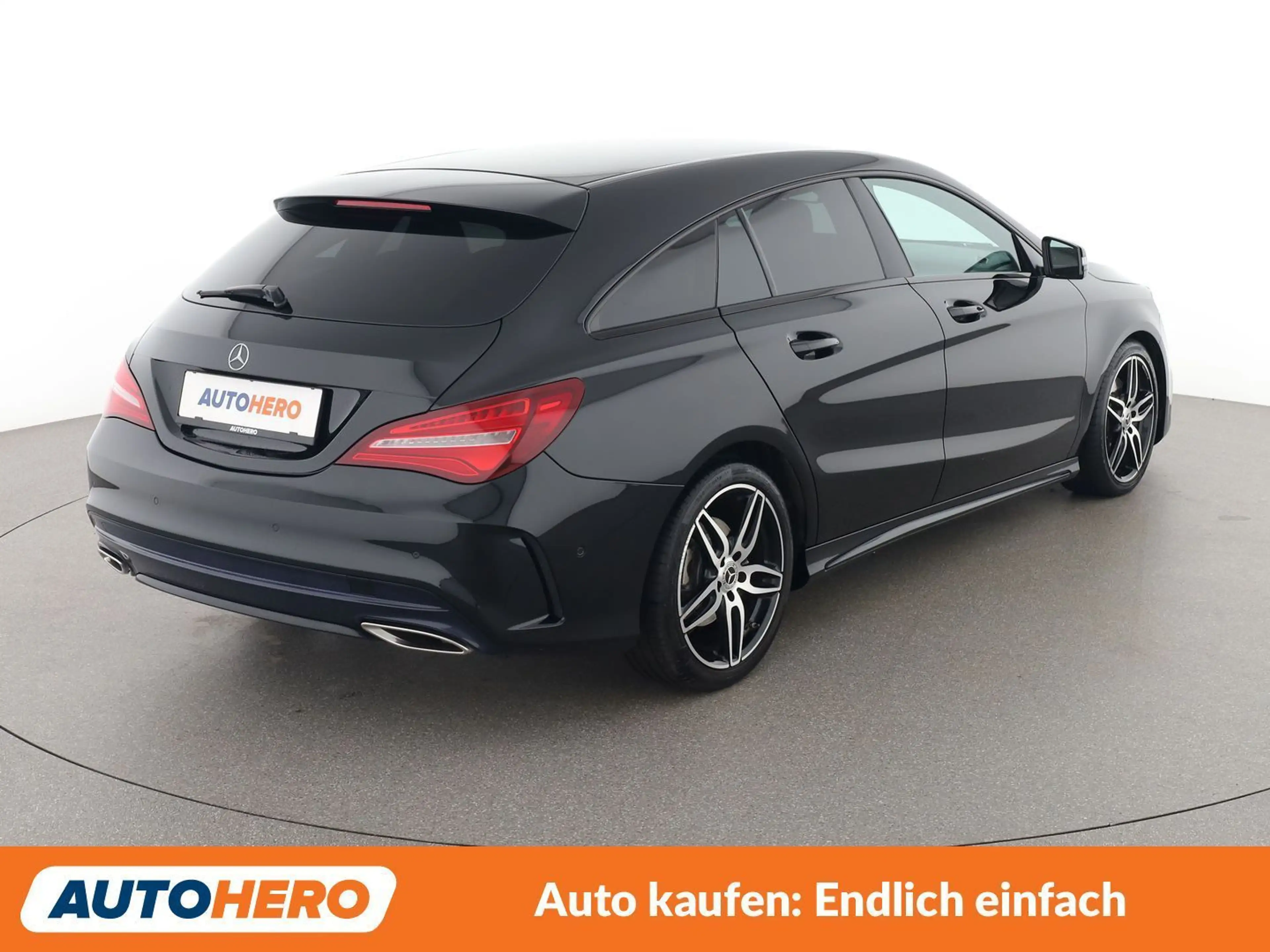 Mercedes-Benz CLA 220 CLA 220 d Shooting Brake AMG Line — photo 6