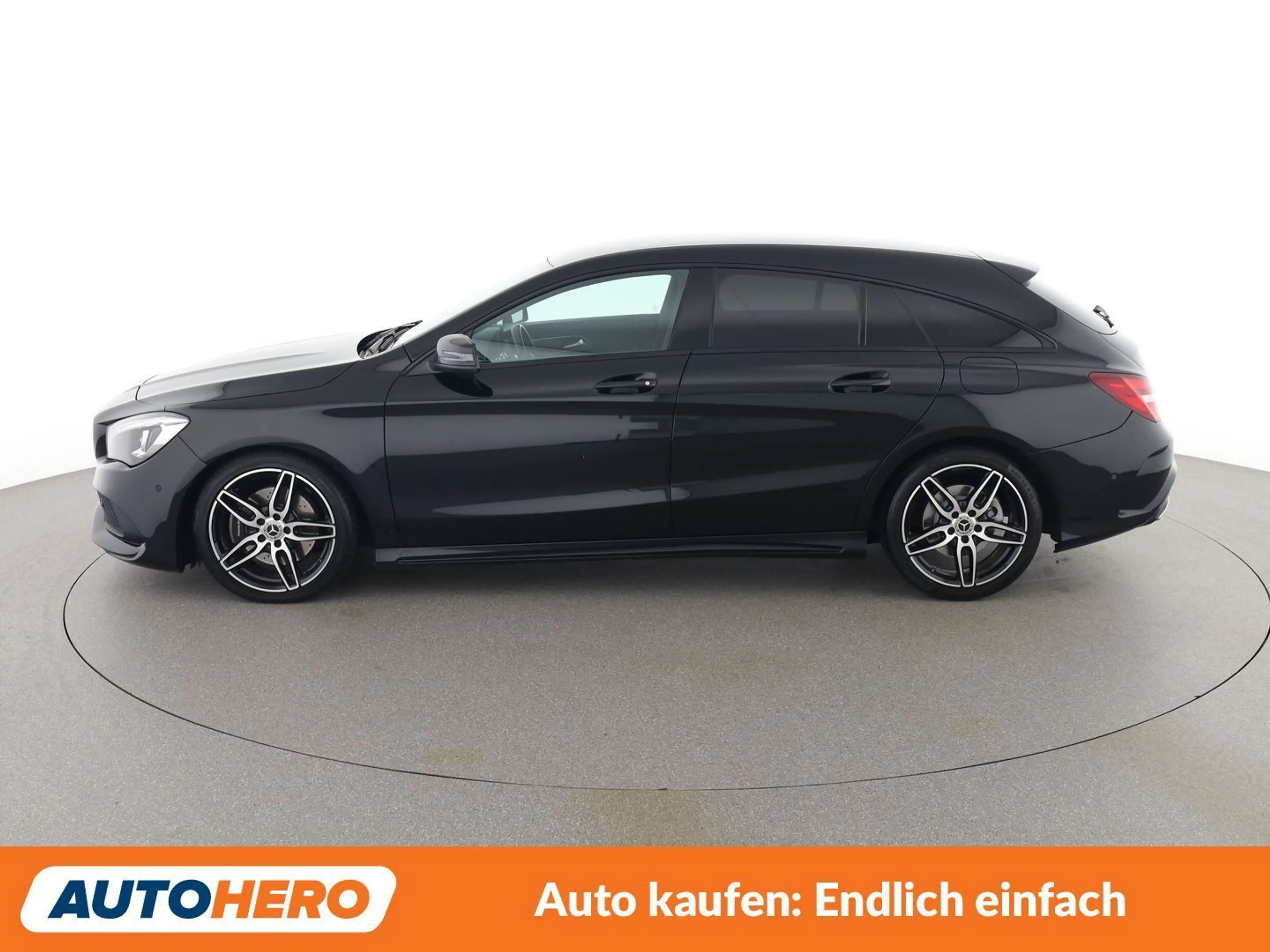Mercedes-Benz CLA 220 CLA 220 d Shooting Brake AMG Line — photo 3