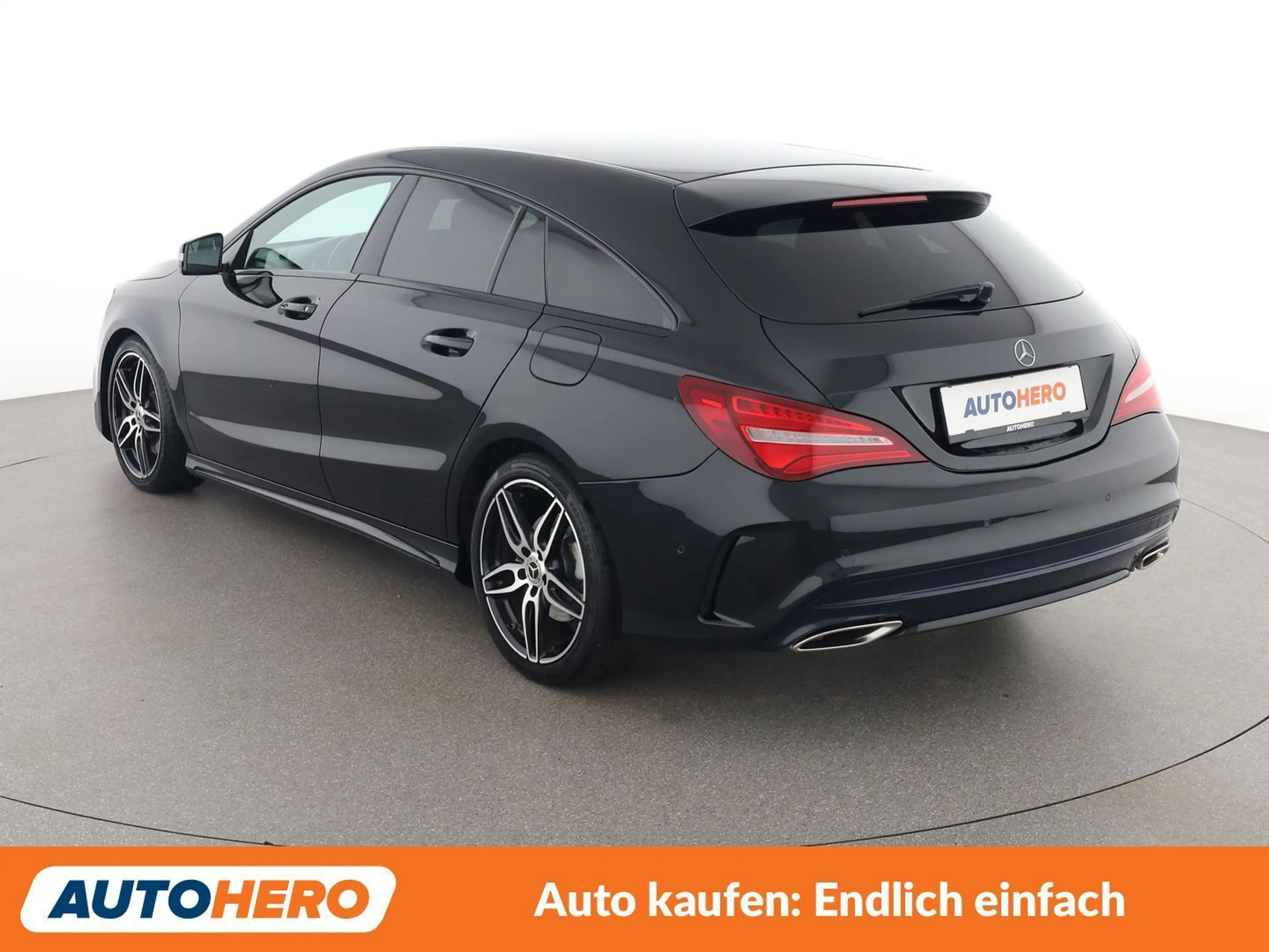 Mercedes-Benz CLA 220 CLA 220 d Shooting Brake AMG Line — photo 4