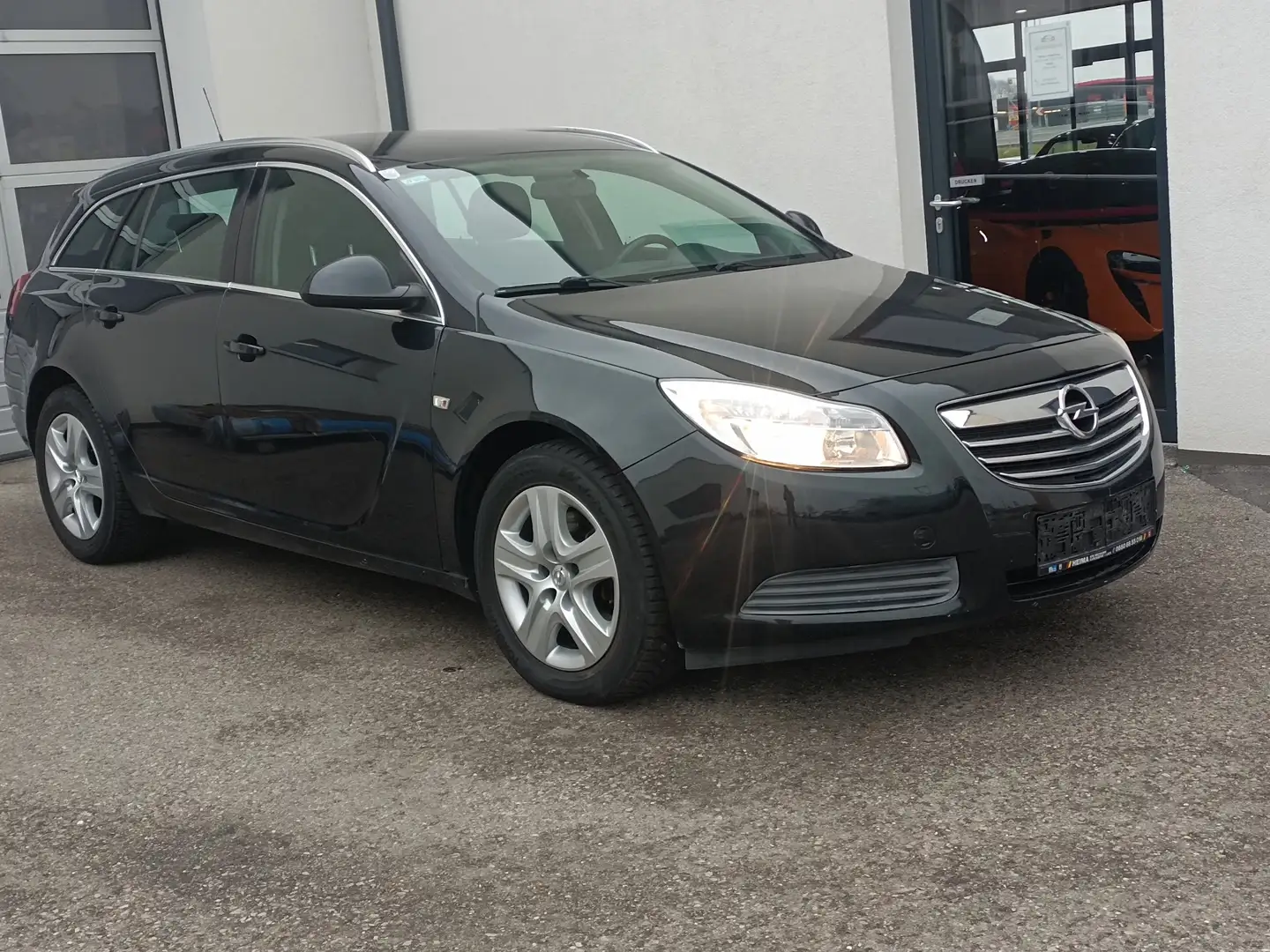 Opel Insignia ST 2,0 Edition CDTI DPF Aut. Schwarz - 1