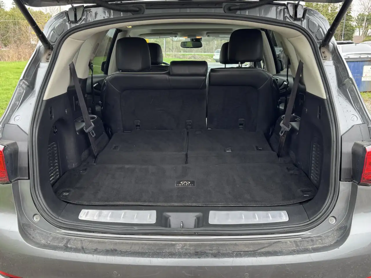 Infiniti QX60 fotografie Infiniti QX60