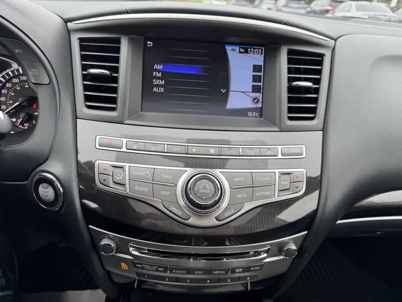 Infiniti QX60 fotografie Infiniti QX60
