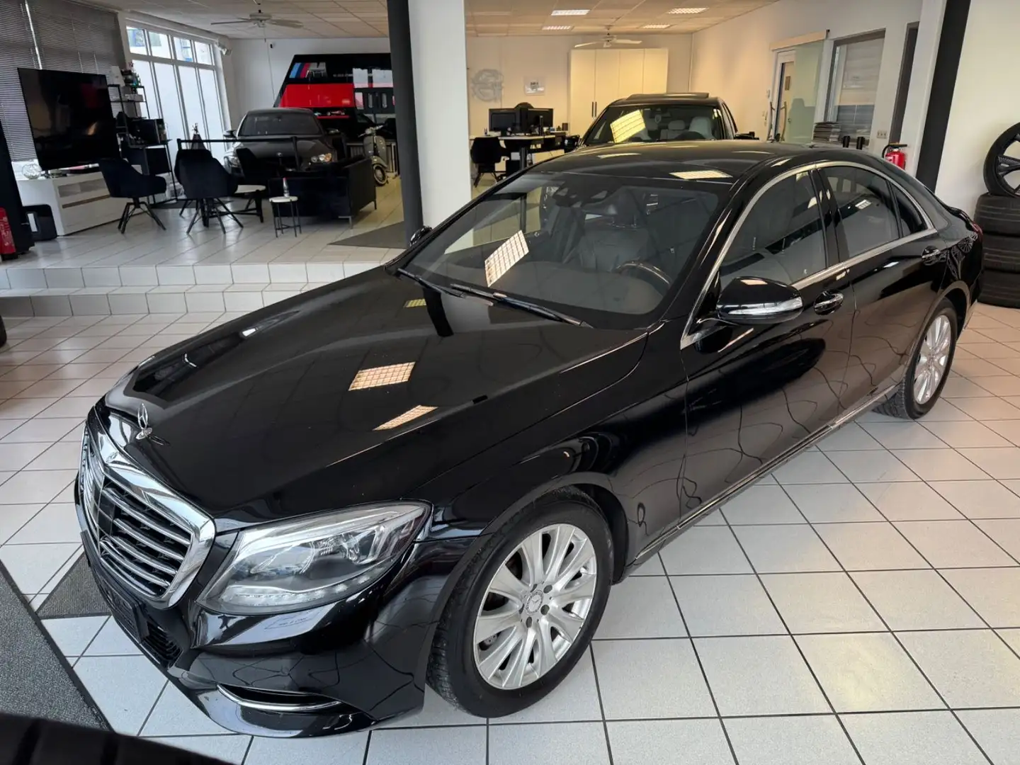 Mercedes-Benz S 500 Soft Pano Navi Kamera Memory Distro LED 2H Noir - 1