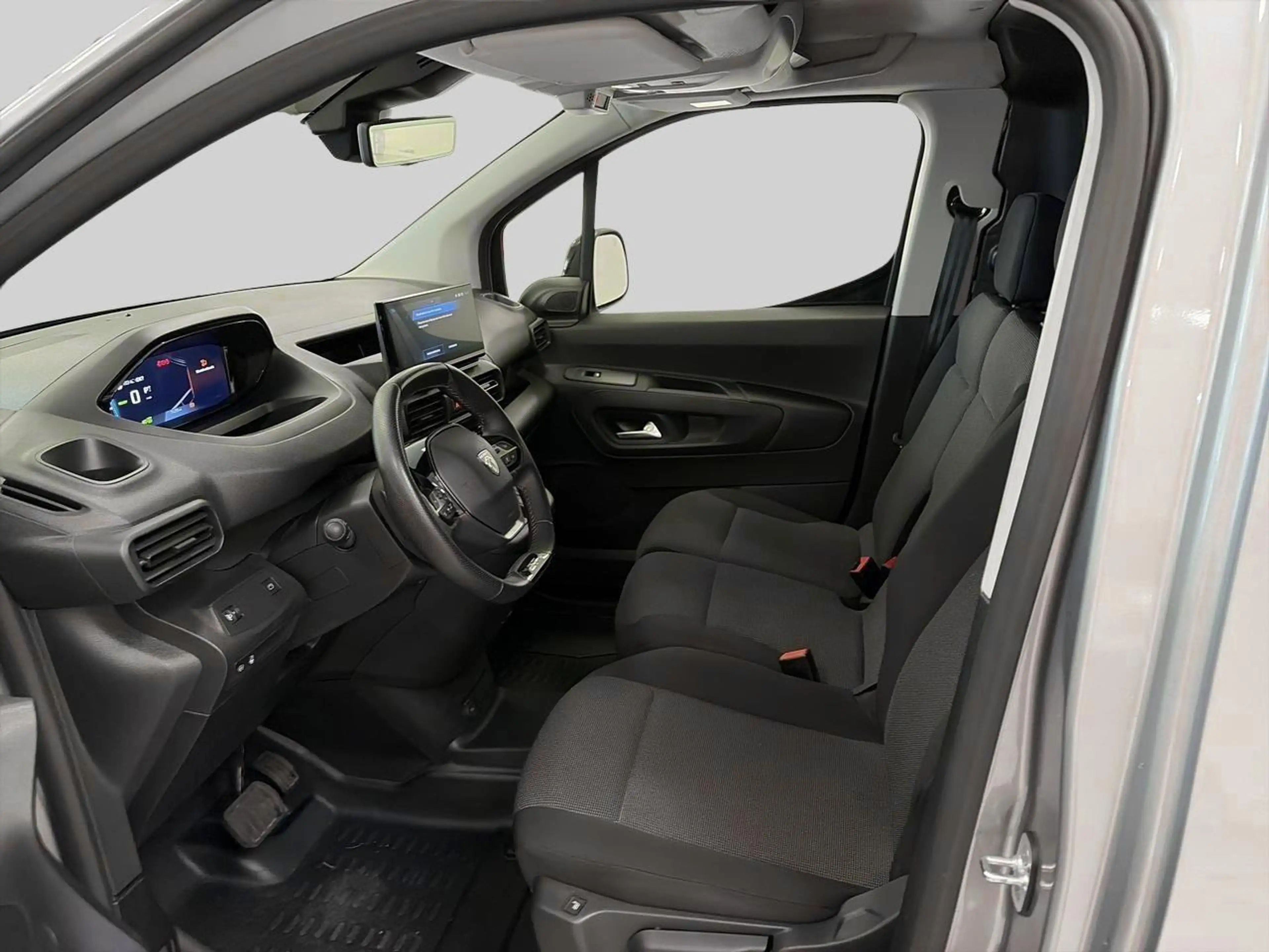 Peugeot Partner 50kWh L1 Heavy — photo 8