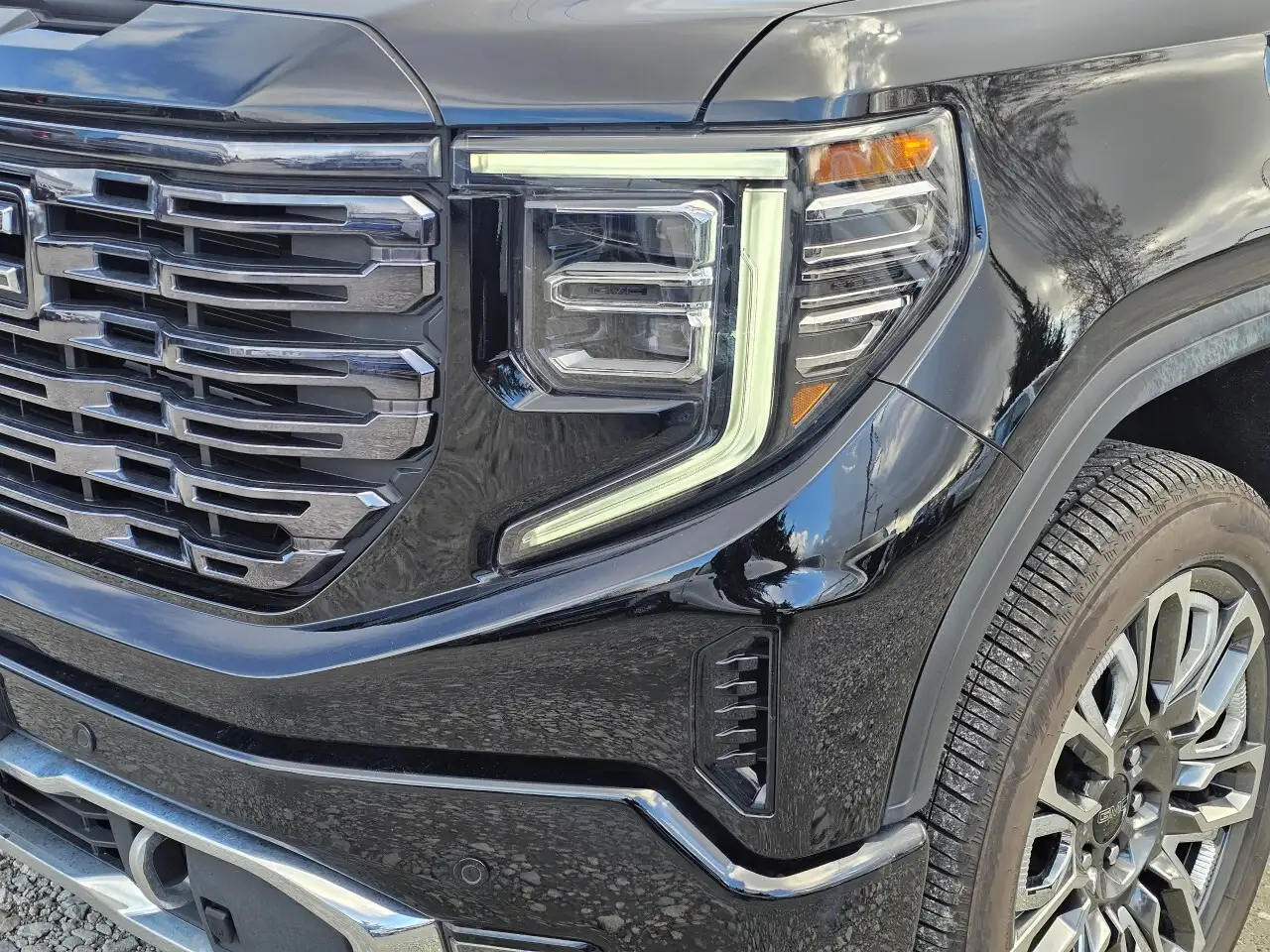 GMC Sierra 1500 снимка GMC Sierra 1500