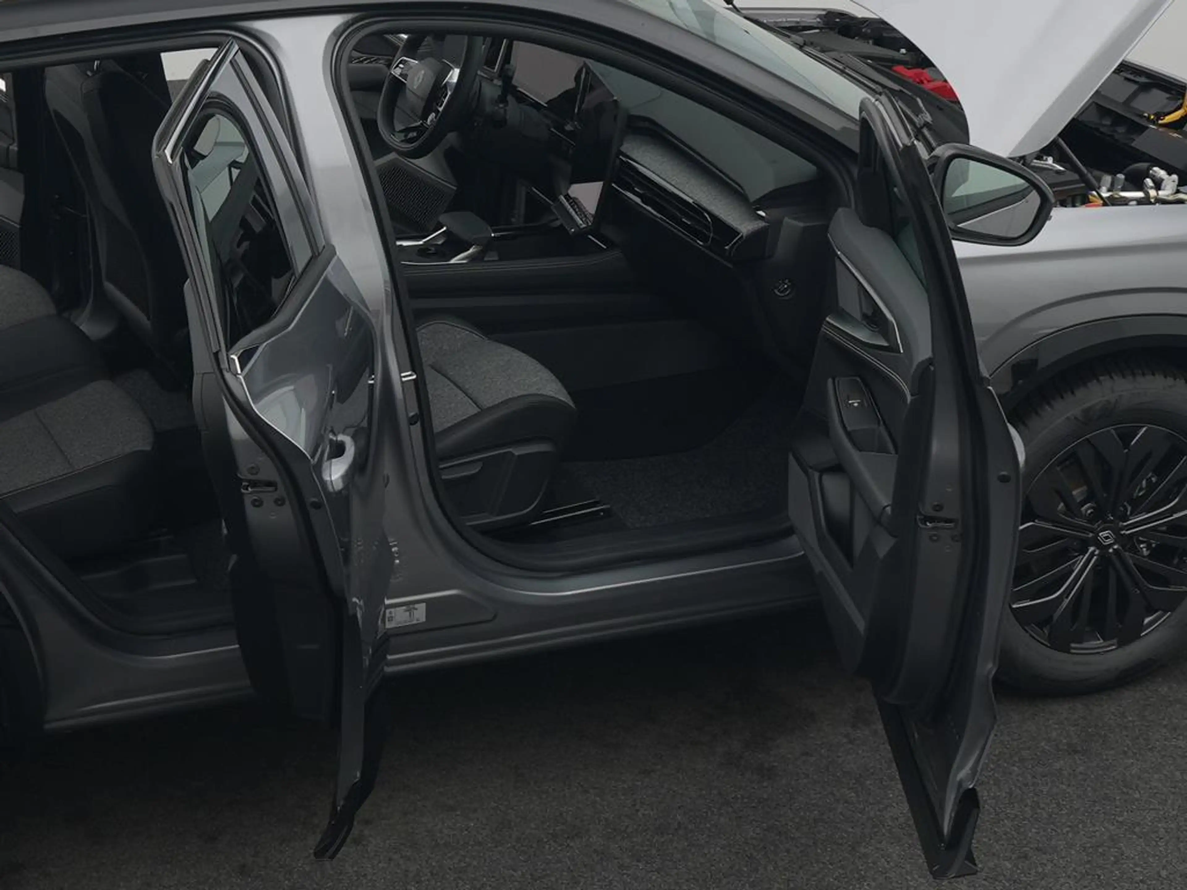 Renault Austral Techno Mild Hybrid 150 — photo 11