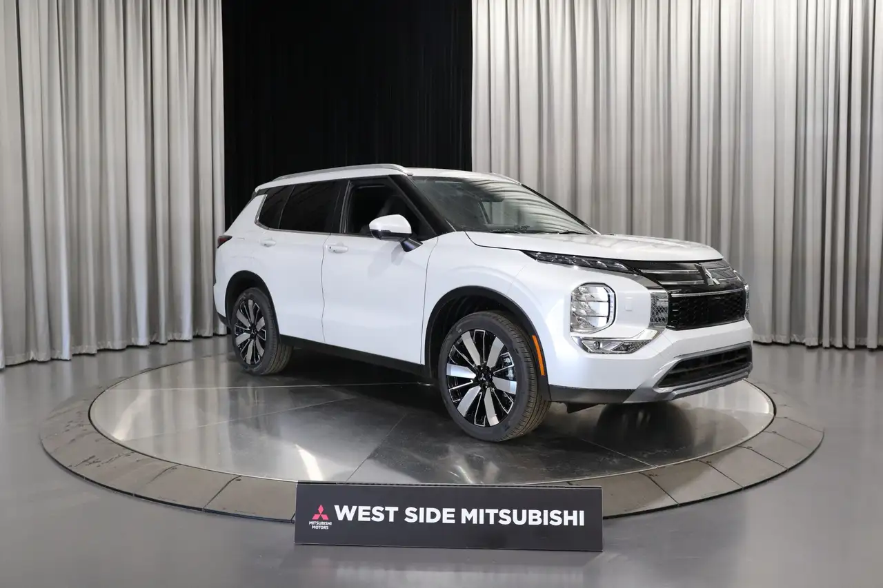2026 Mitsubishi Outlander