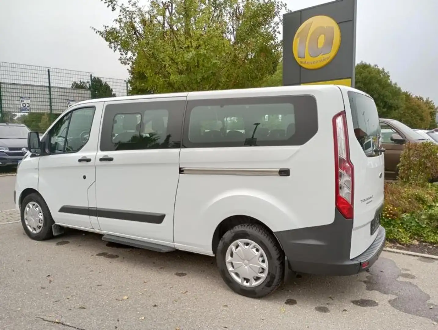 Ford Tourneo Custom Tourneo Custom TDCi 310 L2H1 VA Trend Weiß - 2