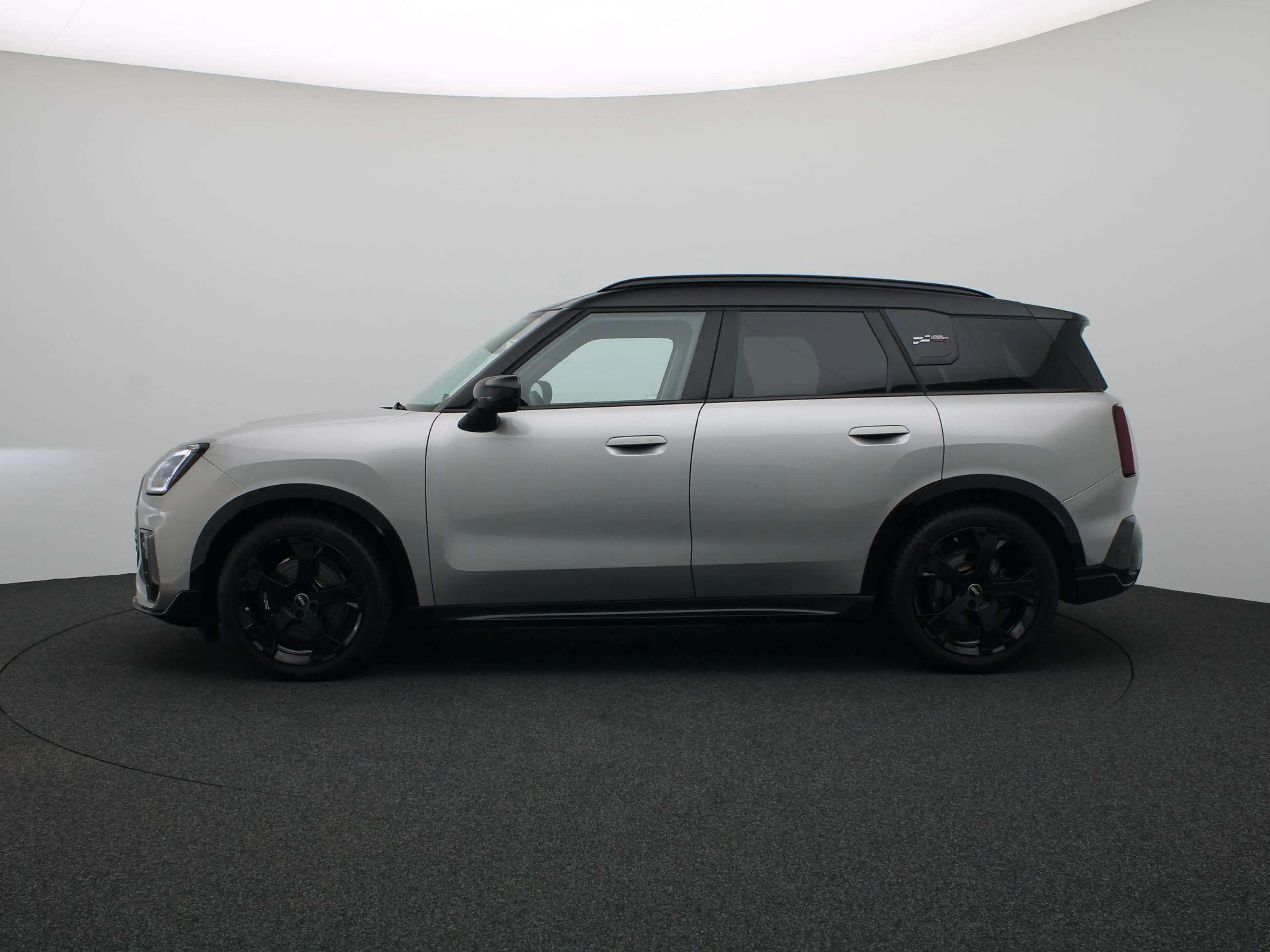 MINI Countryman E JCW Pakket + Pakket XL + Glazen panoramadak + Trek — photo 4