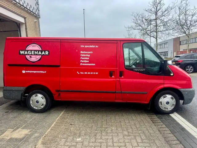 Ford Transit view 11