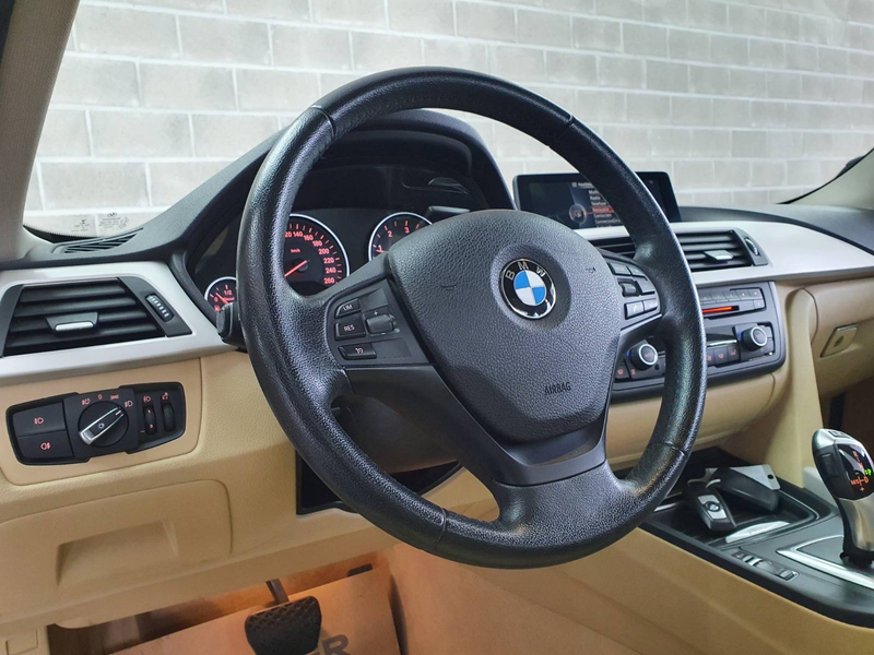 BMW 318 🟢DIESEL 143CV - FULL CARNET - BOITE AUTO - CAPTEURS — photo 6