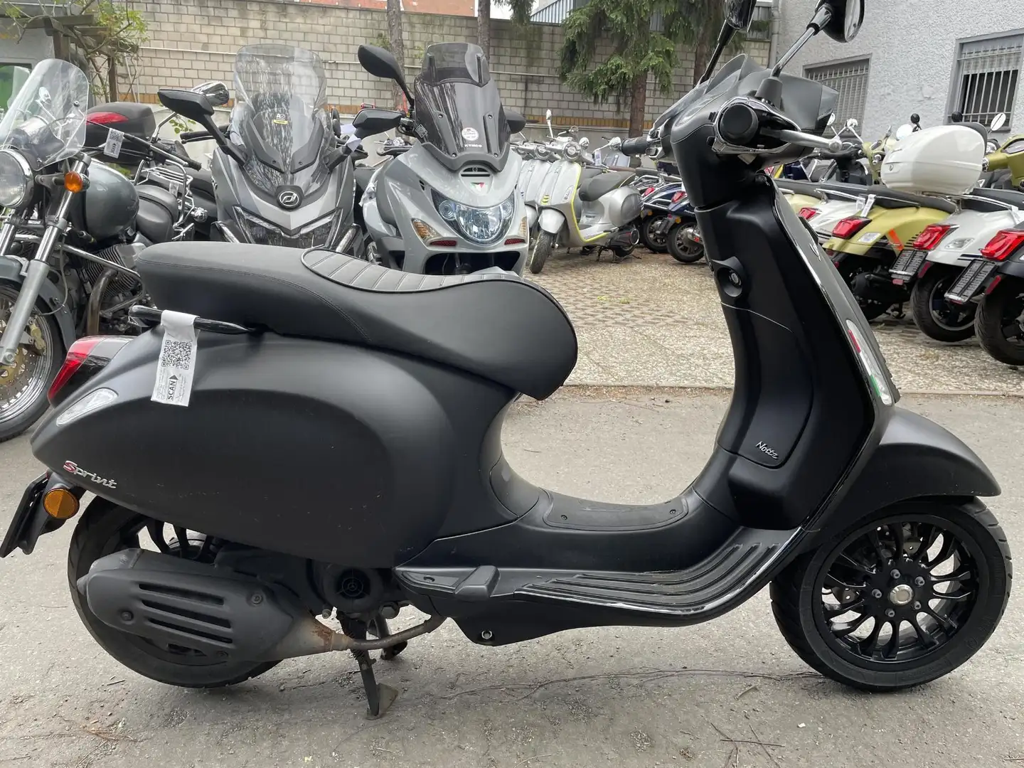 Vespa Sprint 50 Notte limitiert Negru - 1