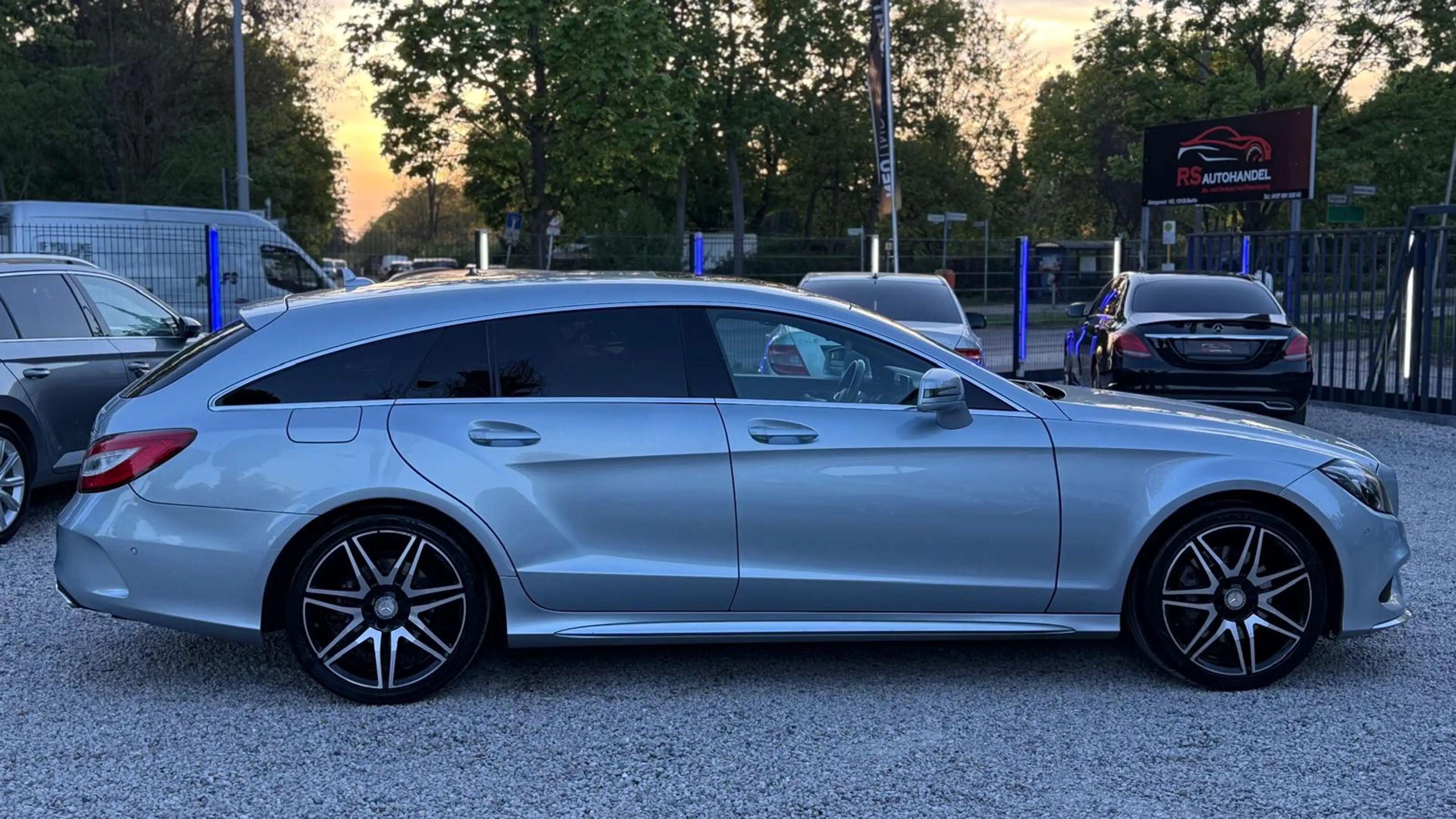 Mercedes-Benz CLS 350 CLS 350 Shooting Brake/AMG/Sidach/Massage/Memory — photo 8