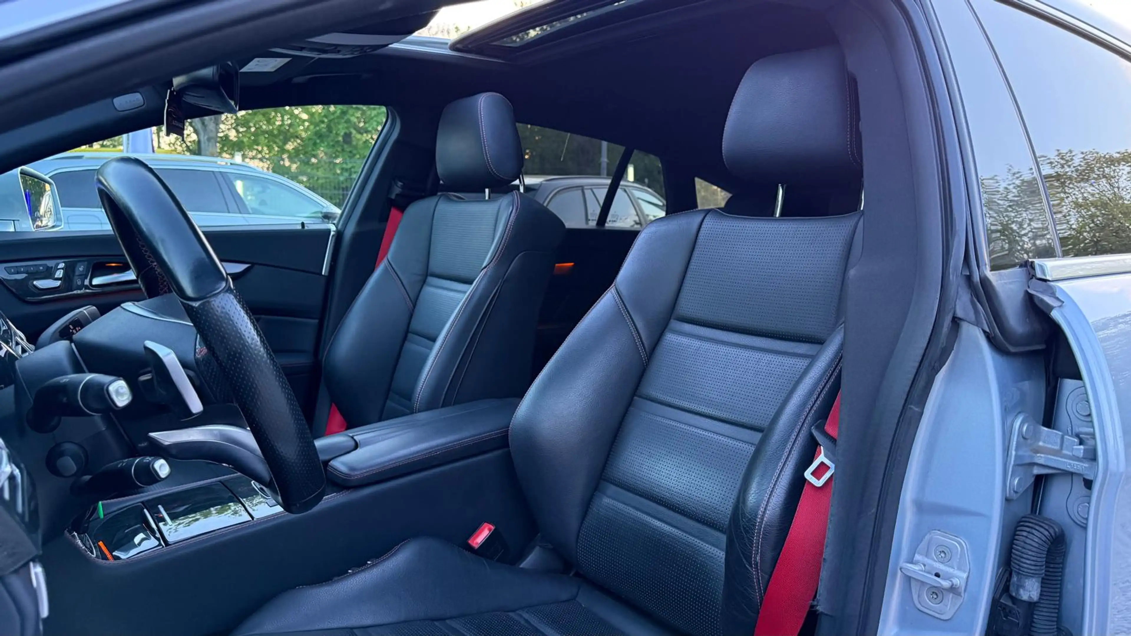 Mercedes-Benz CLS 350 CLS 350 Shooting Brake/AMG/Sidach/Massage/Memory — photo 15