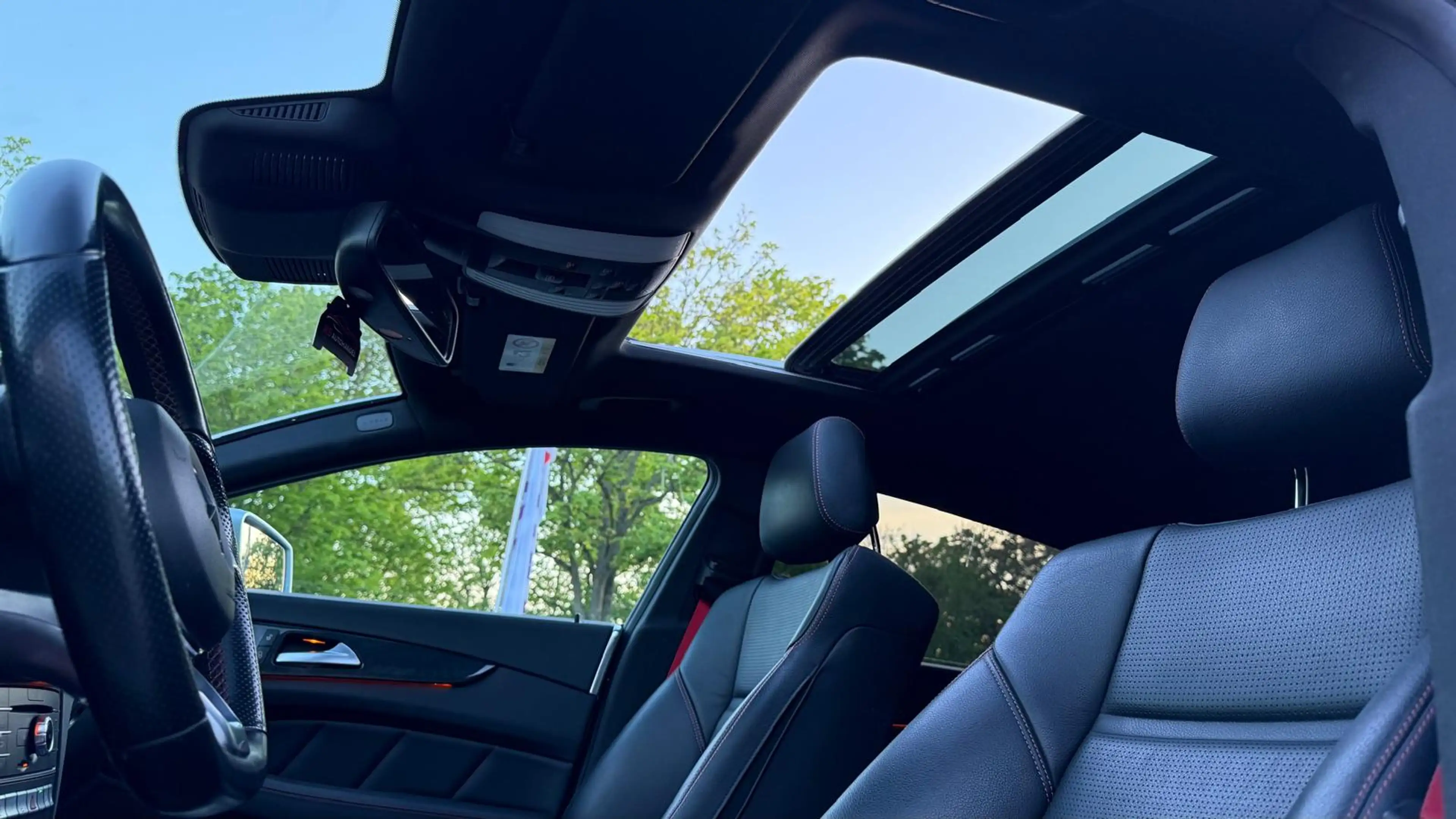 Mercedes-Benz CLS 350 CLS 350 Shooting Brake/AMG/Sidach/Massage/Memory — photo 3