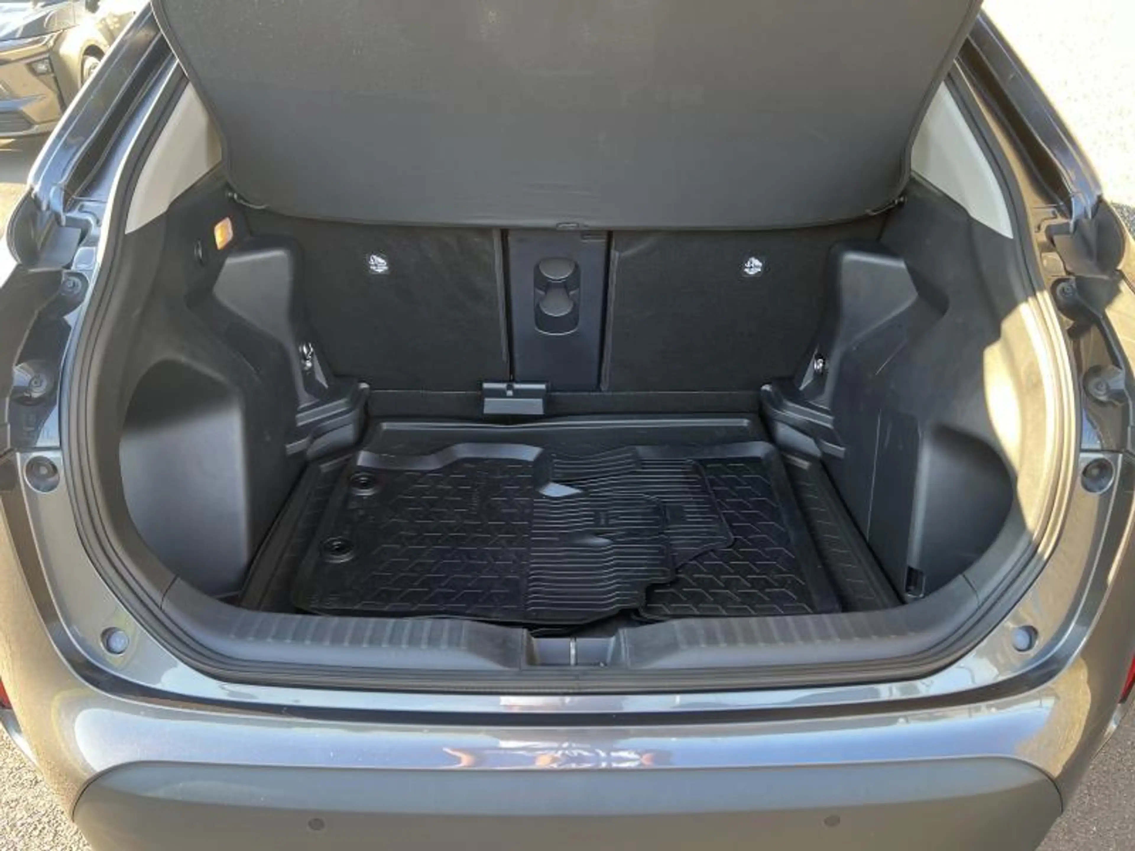 Toyota Yaris Cross 1.5 Hybrid Elegant — photo 8