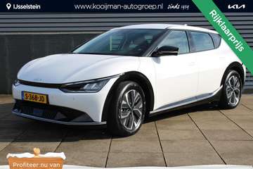 Plus AWD 77.4 kWh AUTOMAAT Leder / Navigatie / Cam