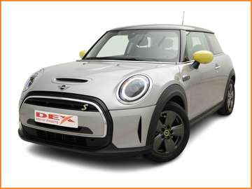 28.9 kWh 184 Essential | GPS | Heated Seats | Heatpump | LED