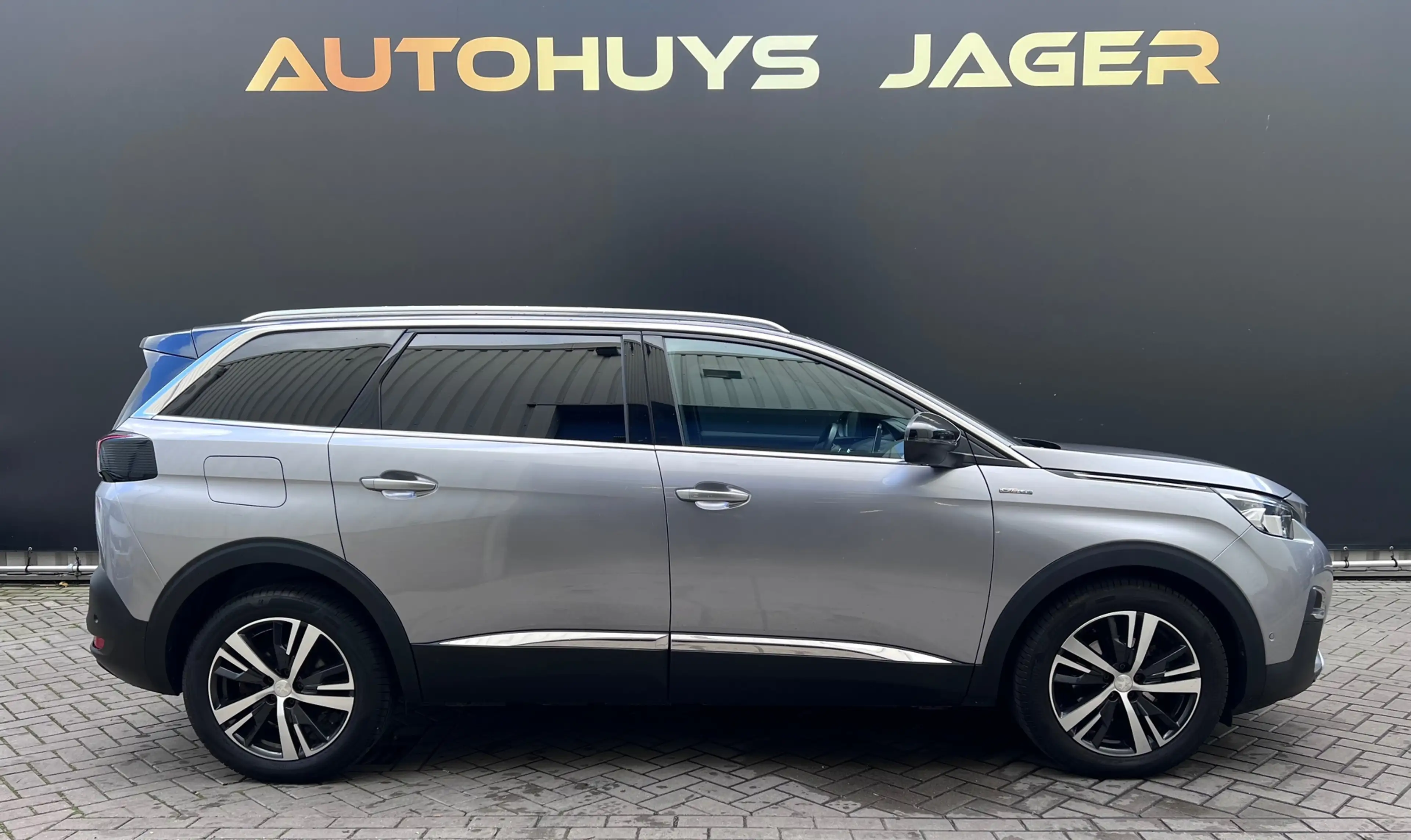 Peugeot 5008 1.6 PureTech GT-Line 7p. Pano Stoelverwarming Trek — photo 4
