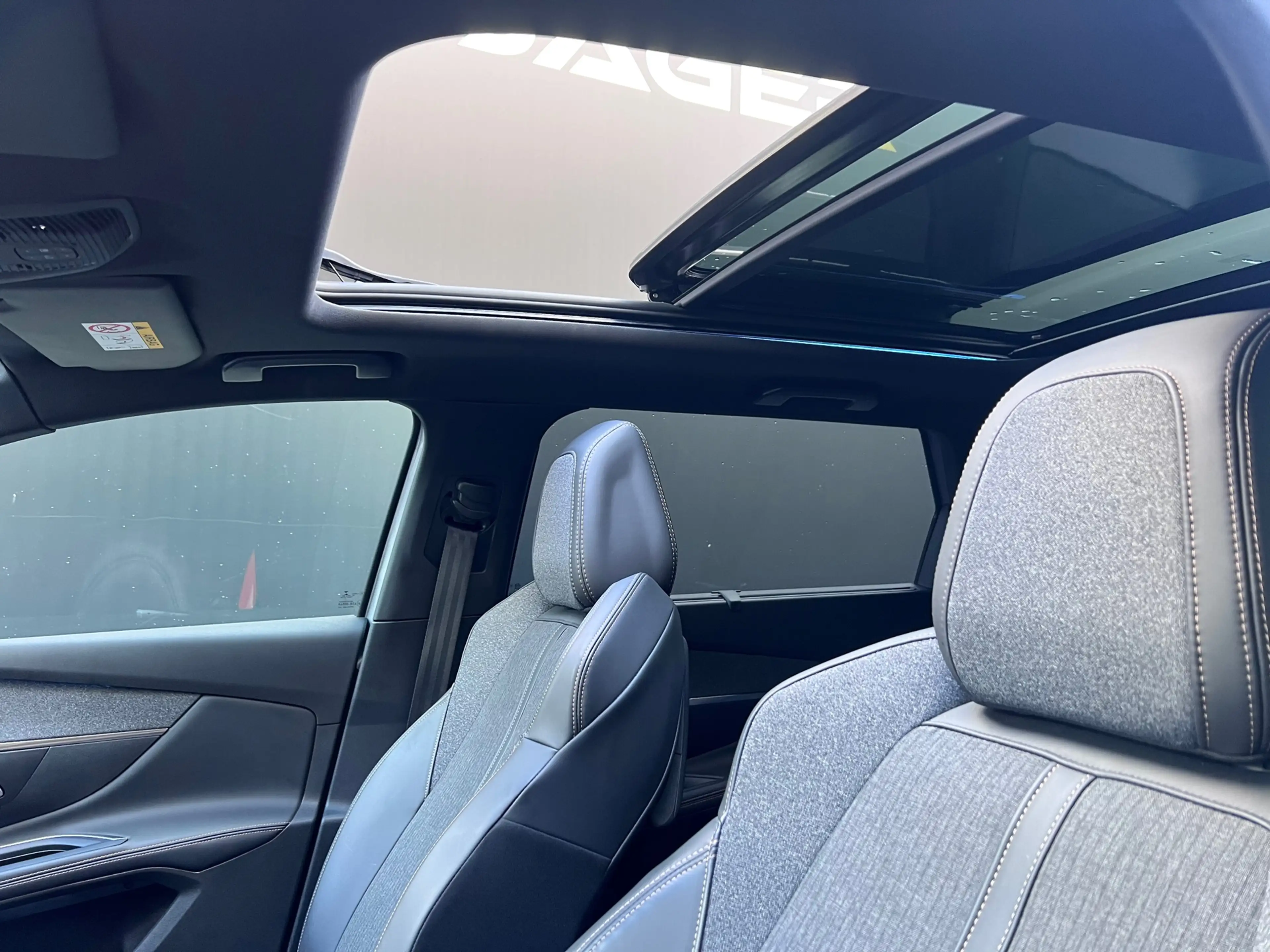 Peugeot 5008 1.6 PureTech GT-Line 7p. Pano Stoelverwarming Trek — photo 13