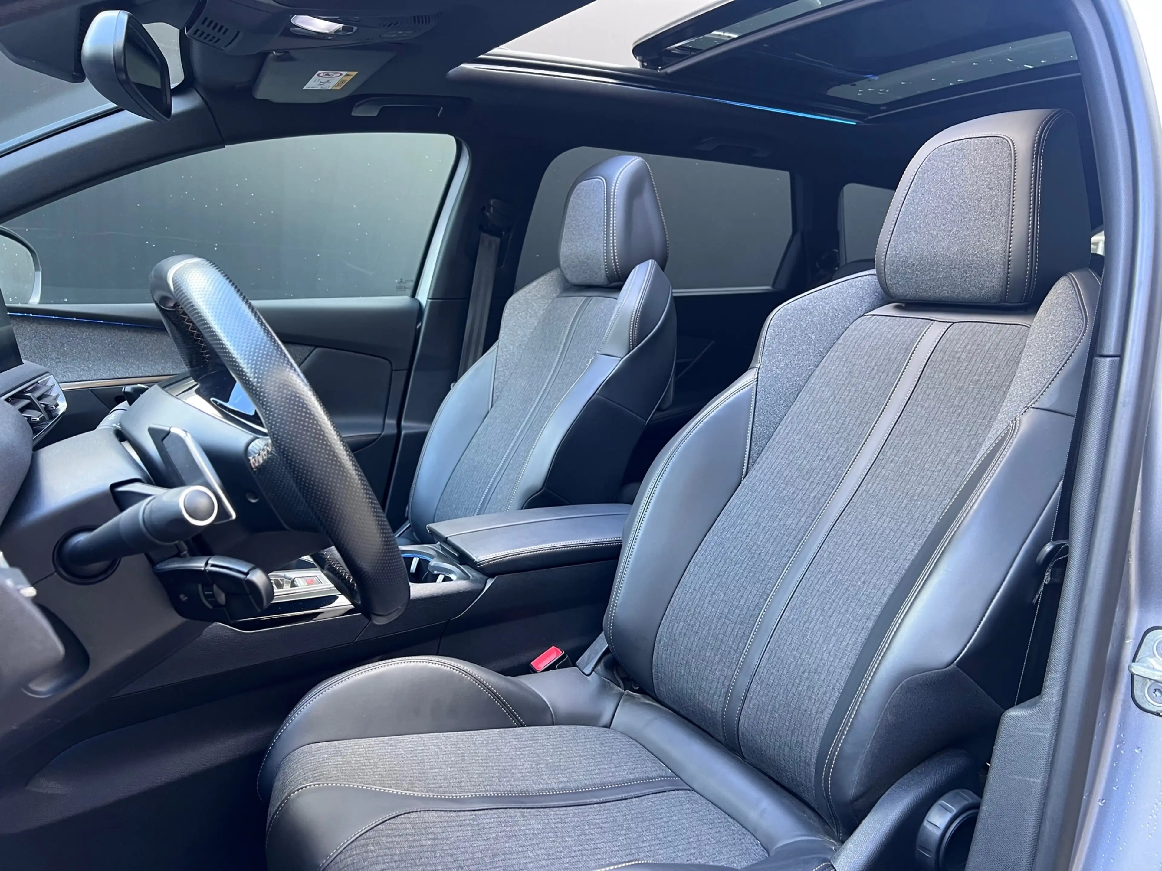 Peugeot 5008 1.6 PureTech GT-Line 7p. Pano Stoelverwarming Trek — photo 11